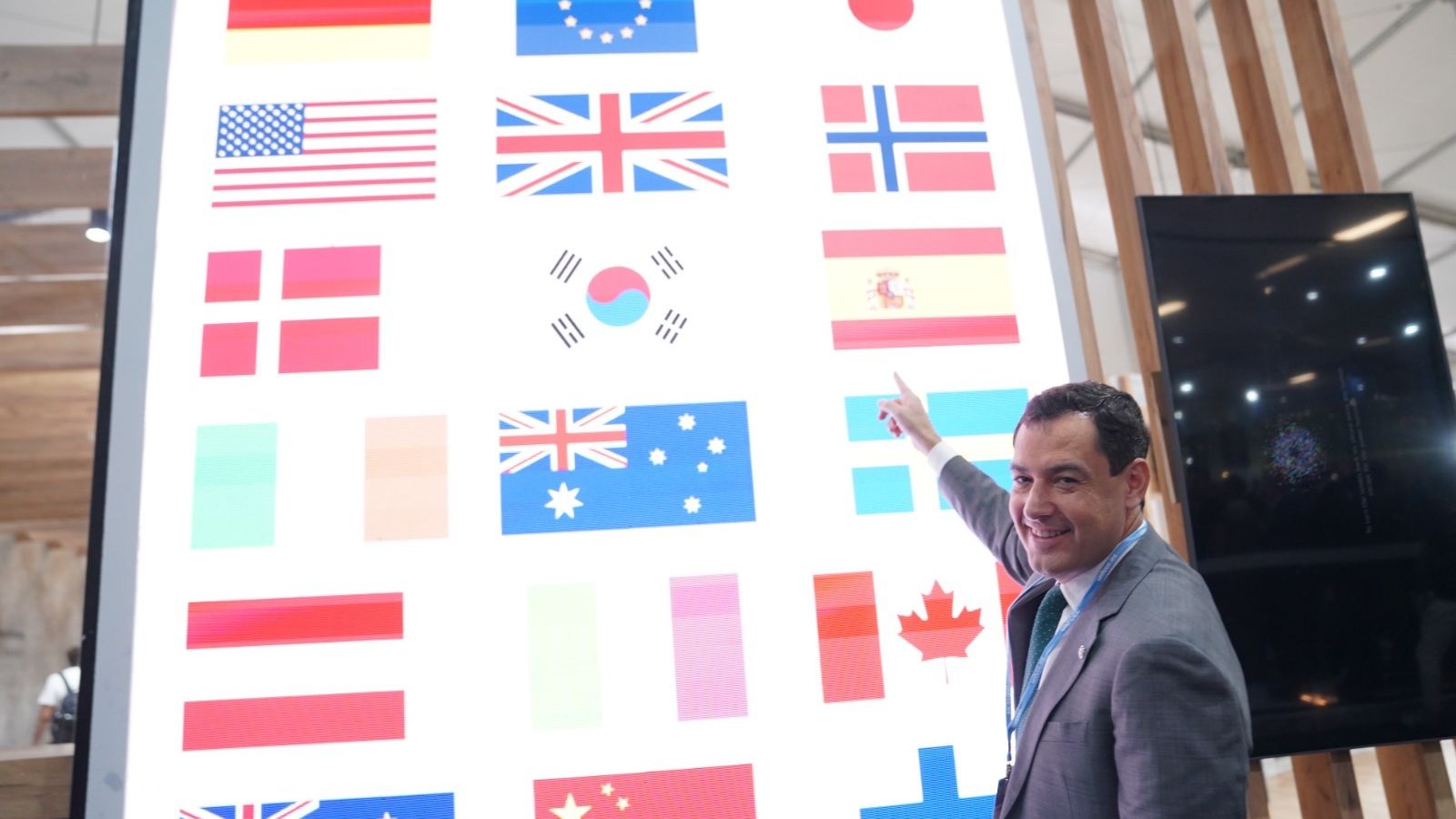 Juanma Moreno en la Cumbre del Clima en Egipto.