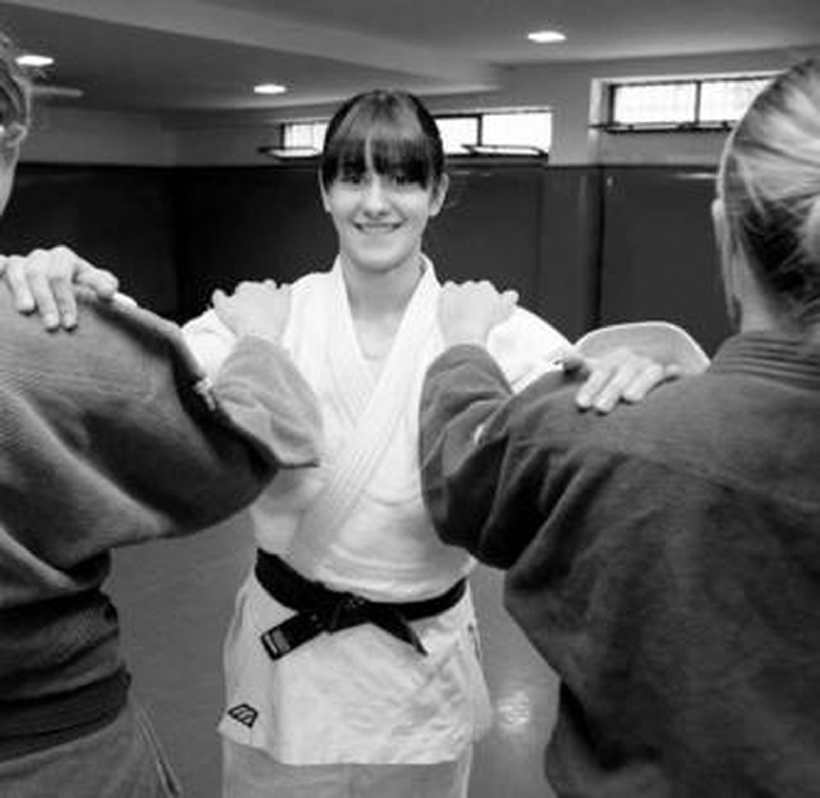 Zoraida Moral asegura que se atreve con lo que le echen.