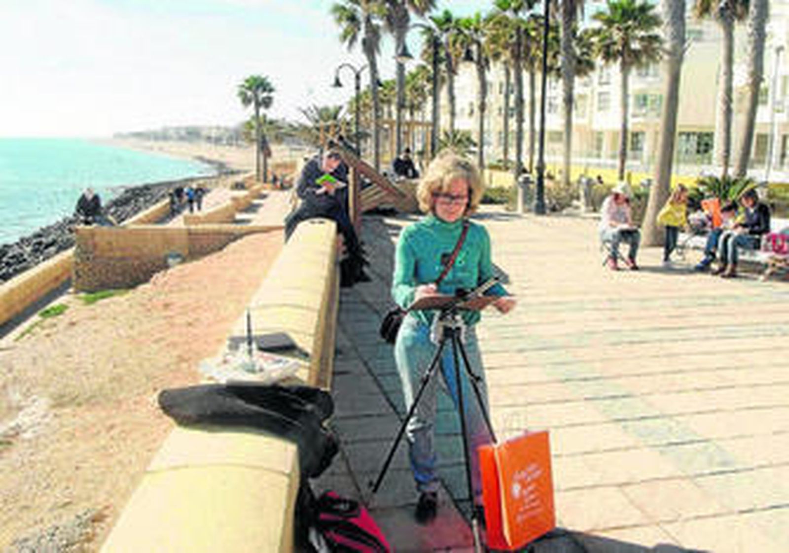 Eloisa Cabrera acompañada de María Dolores Ortega, Mariquina Ramos y Juan Valle en el Faro.