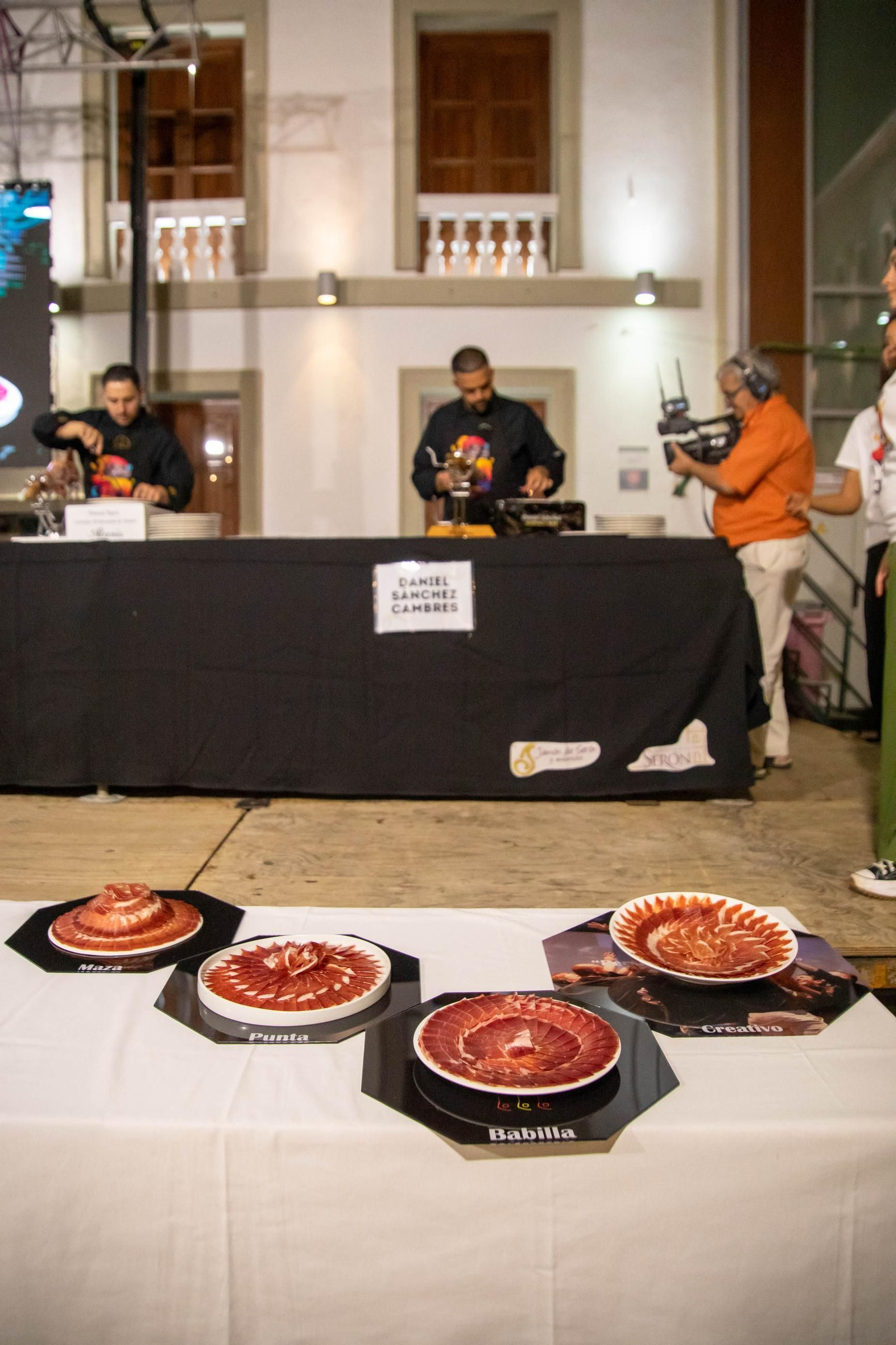 Concurso de cortadores de jamón en Serón, en imágenes