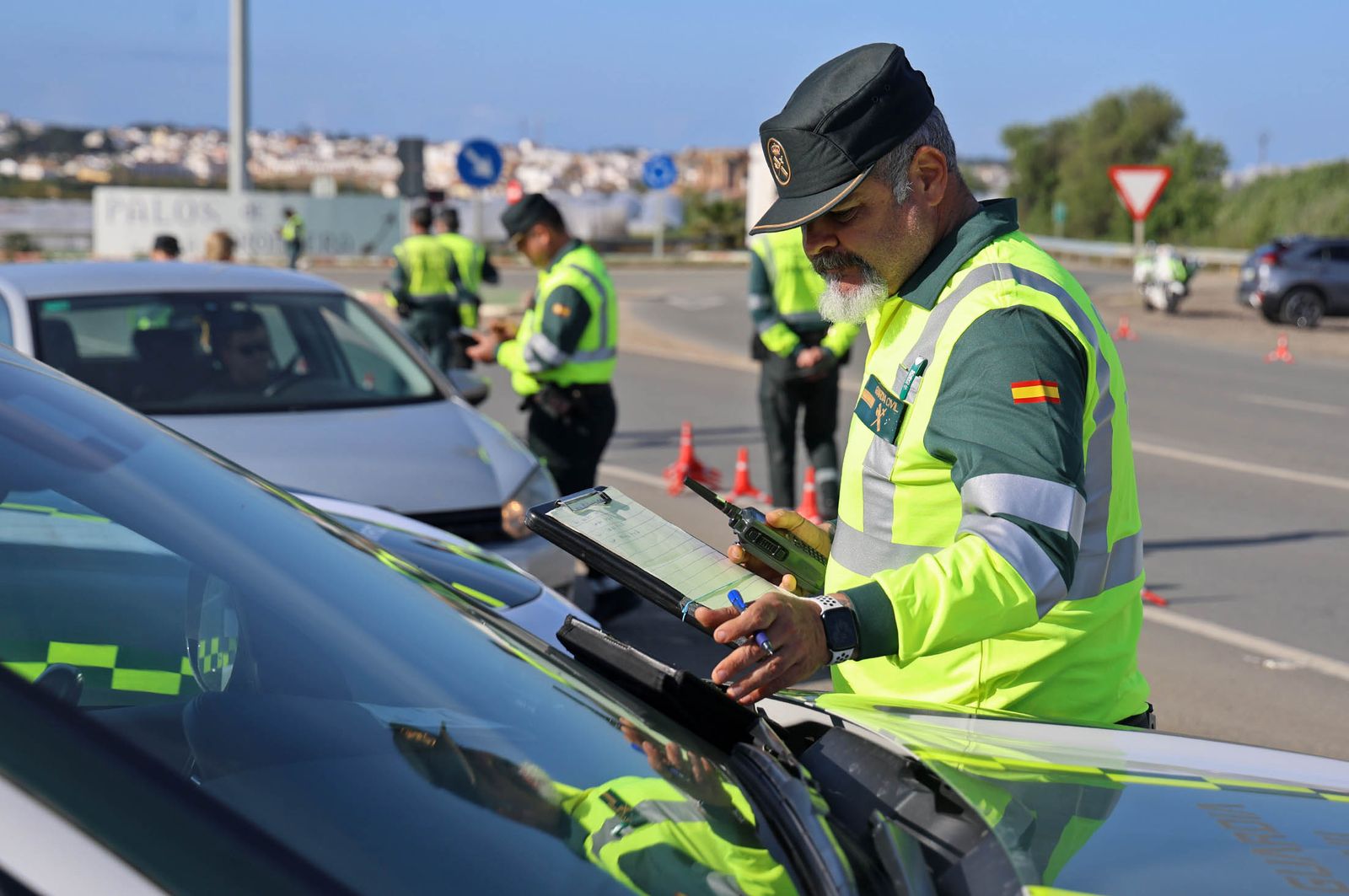 Imágenes de la Campaña de Control y Vigilancia diseñada por la DGT en Huelva