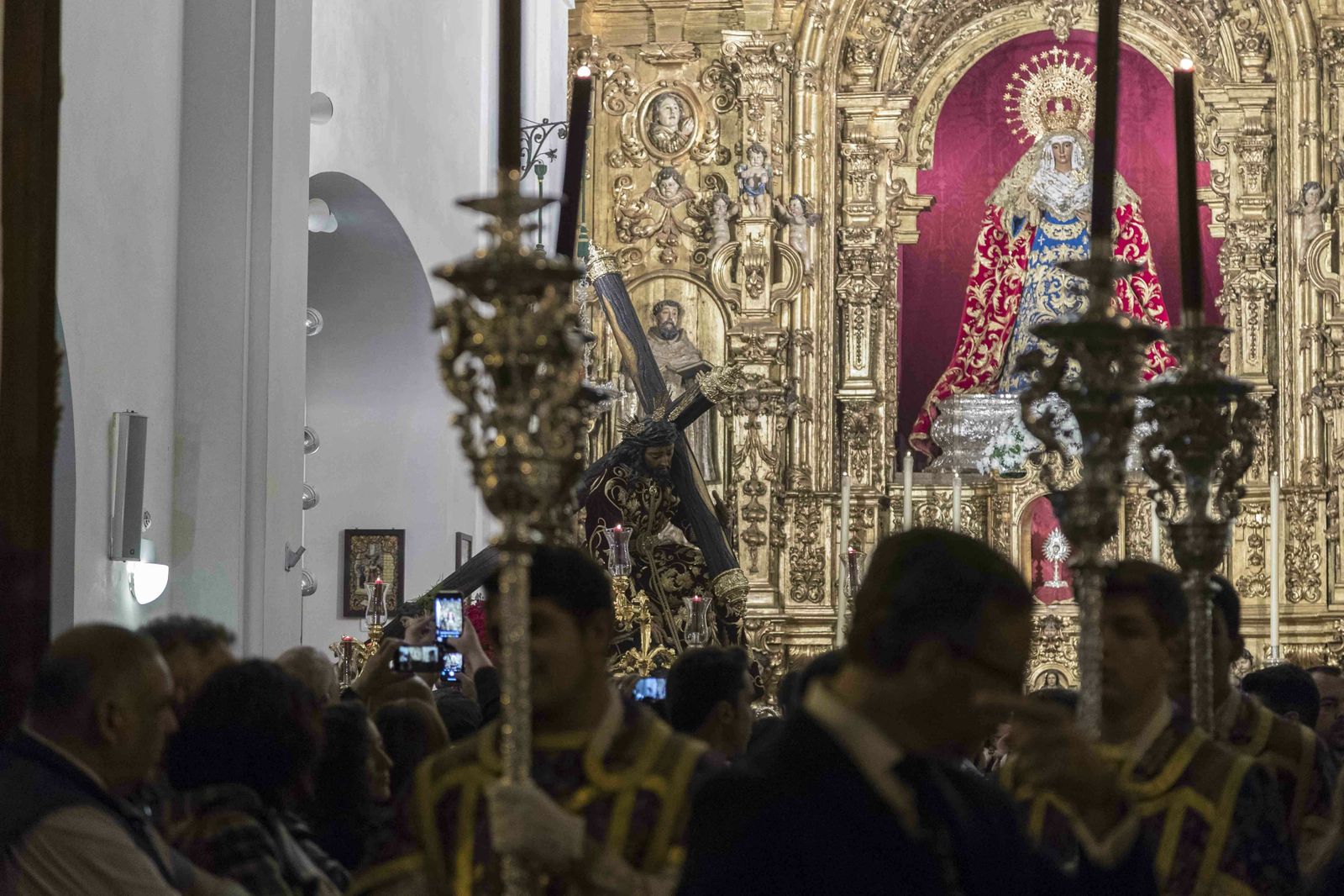 Traslado del Cristo de las Tres Caídas a Santa Ana