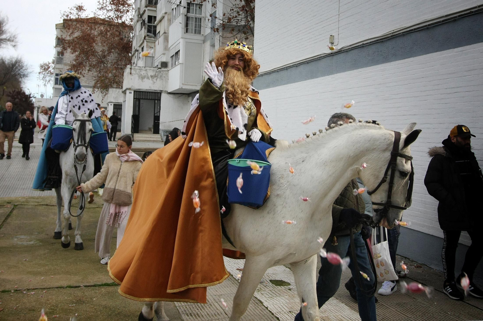Imágenes de los Reyes Magos en la barriada de la Hispanidad