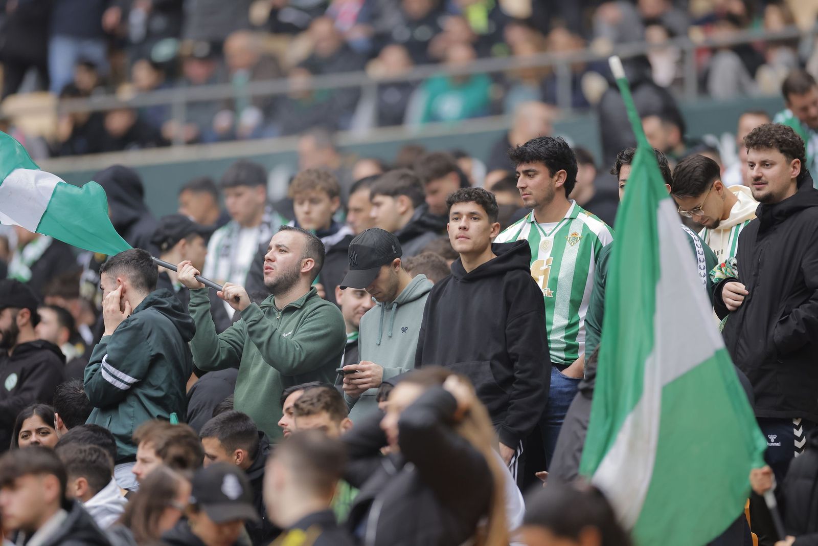 Búscate en las fotos del Betis - Valencia
