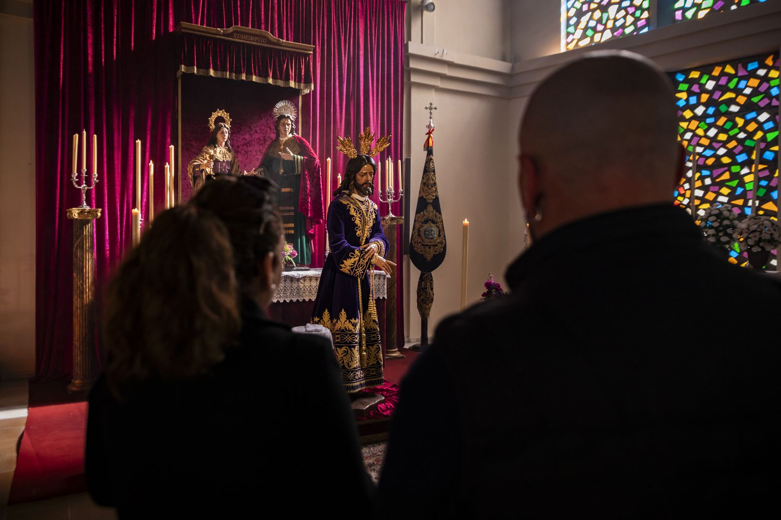 Las imágenes de los besapiés y besamanos del tercer Domingo de Cuaresma en Jerez: veneraciones del centro a los barrios