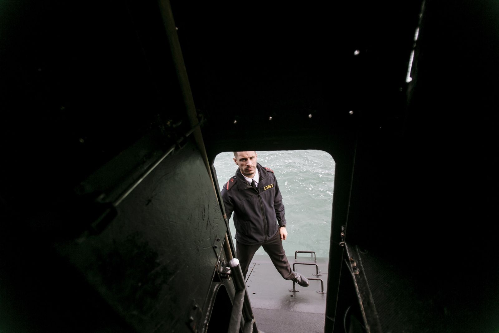 Imágenes de la visita al submarino "Mistral" atracado en Cádiz