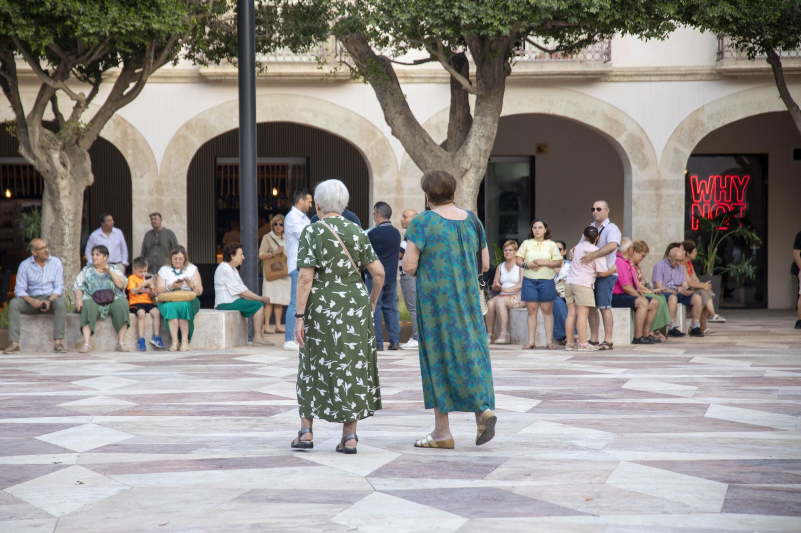 Las imágenes de la inauguración de la Plaza de la Constitución en Almería