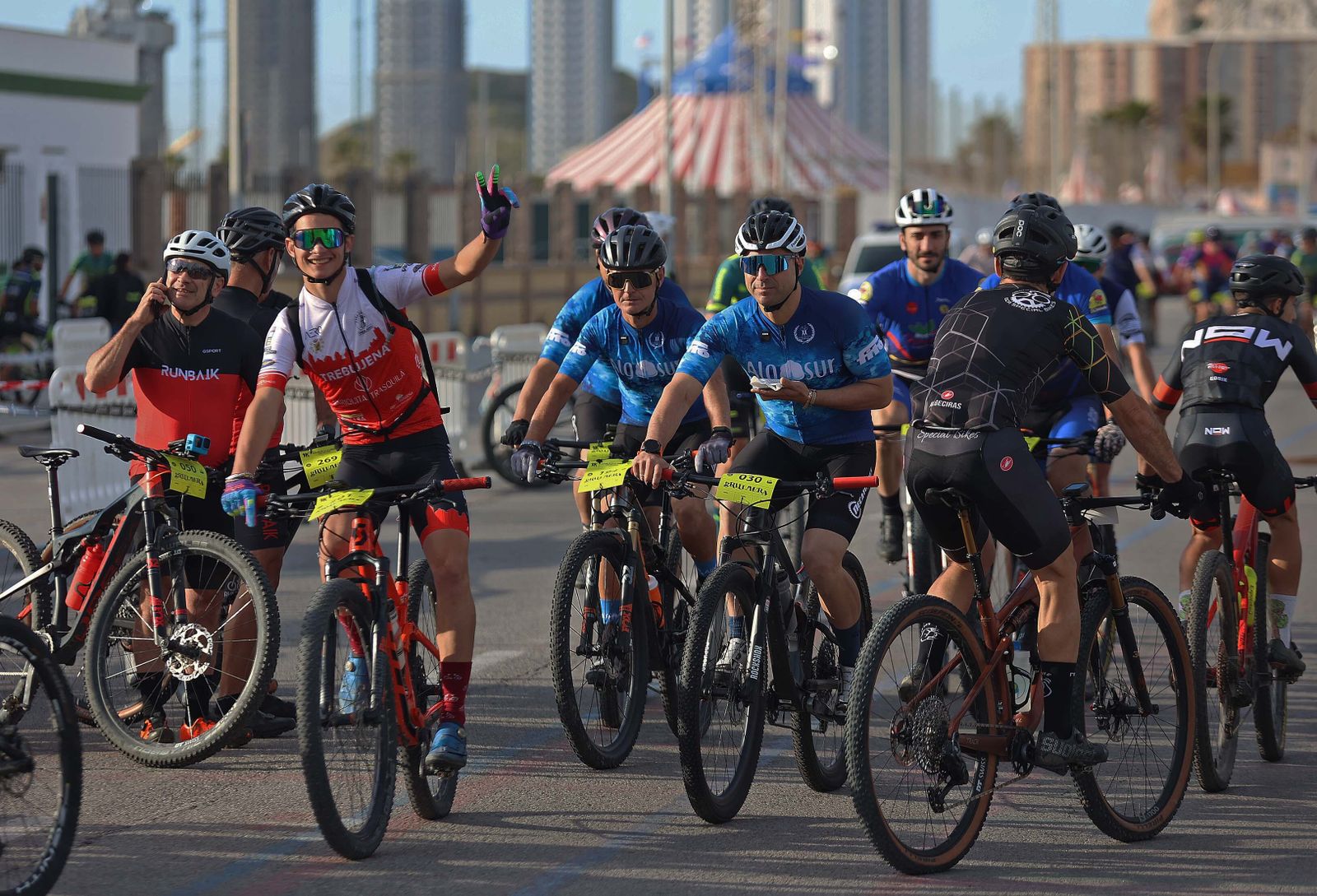 La II Vuelta a La Línea MTB XCM series, en imágenes