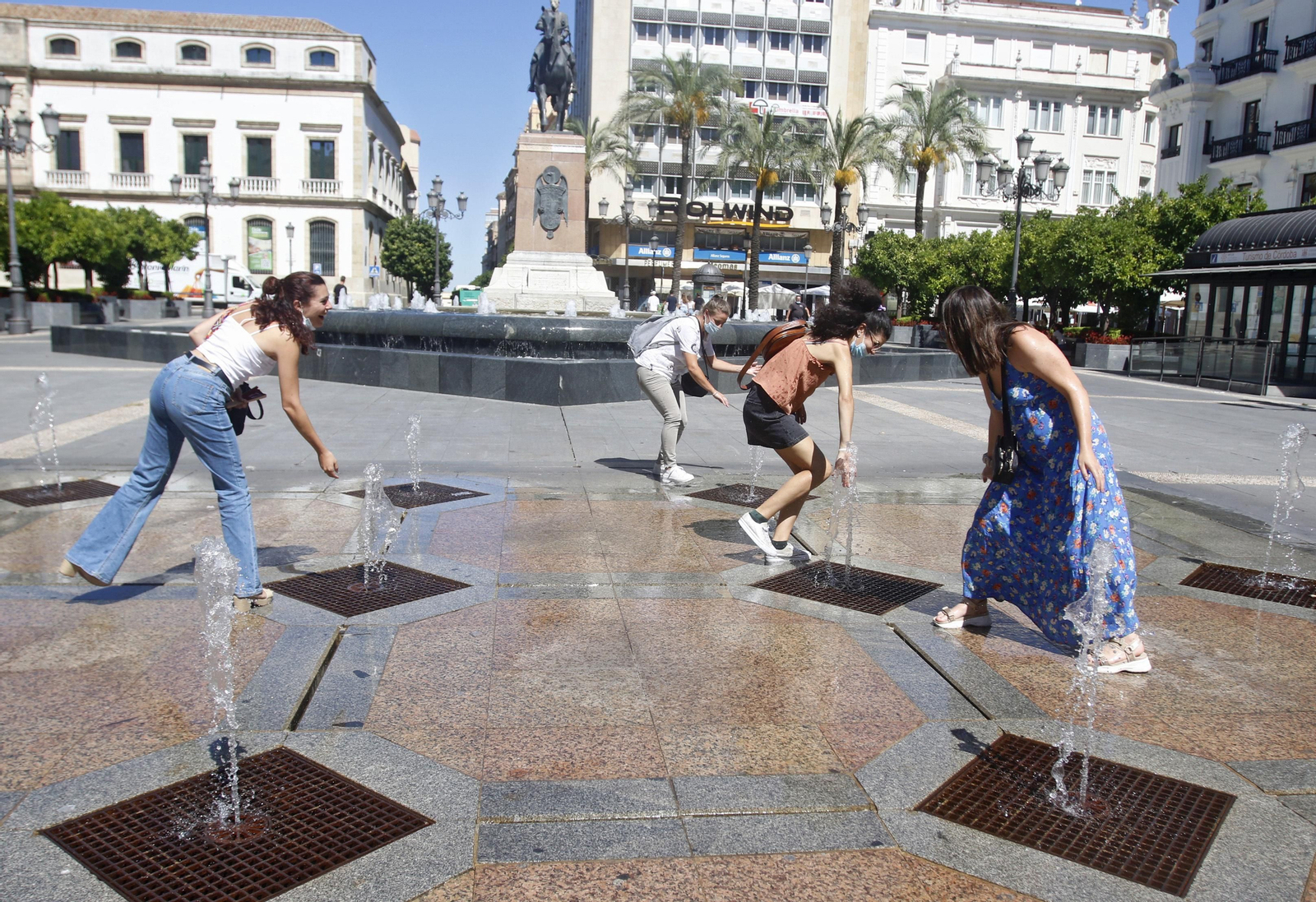 Las imágenes de una tarde cerca de los 40 grados de temperatura en Córdoba