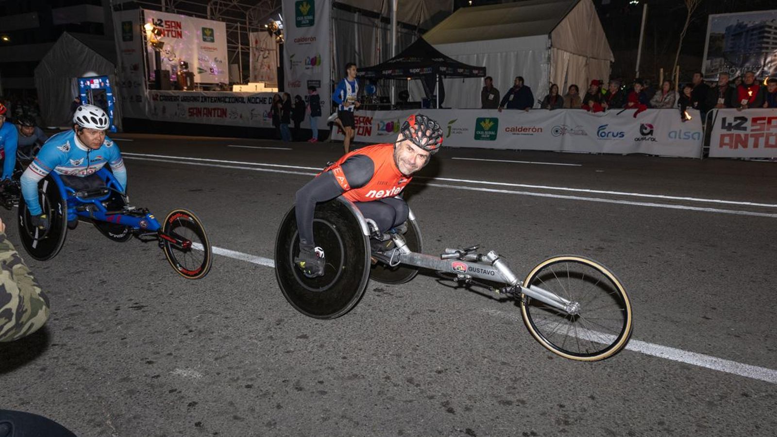 En imágenes: la élite del atletismo mundial despliega su calidad en la Carrera de San Antón de Jaén