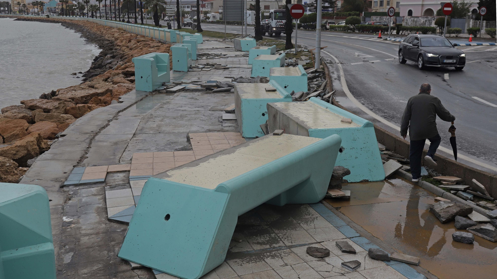Fotos del paseo de Poniente tras el temporal