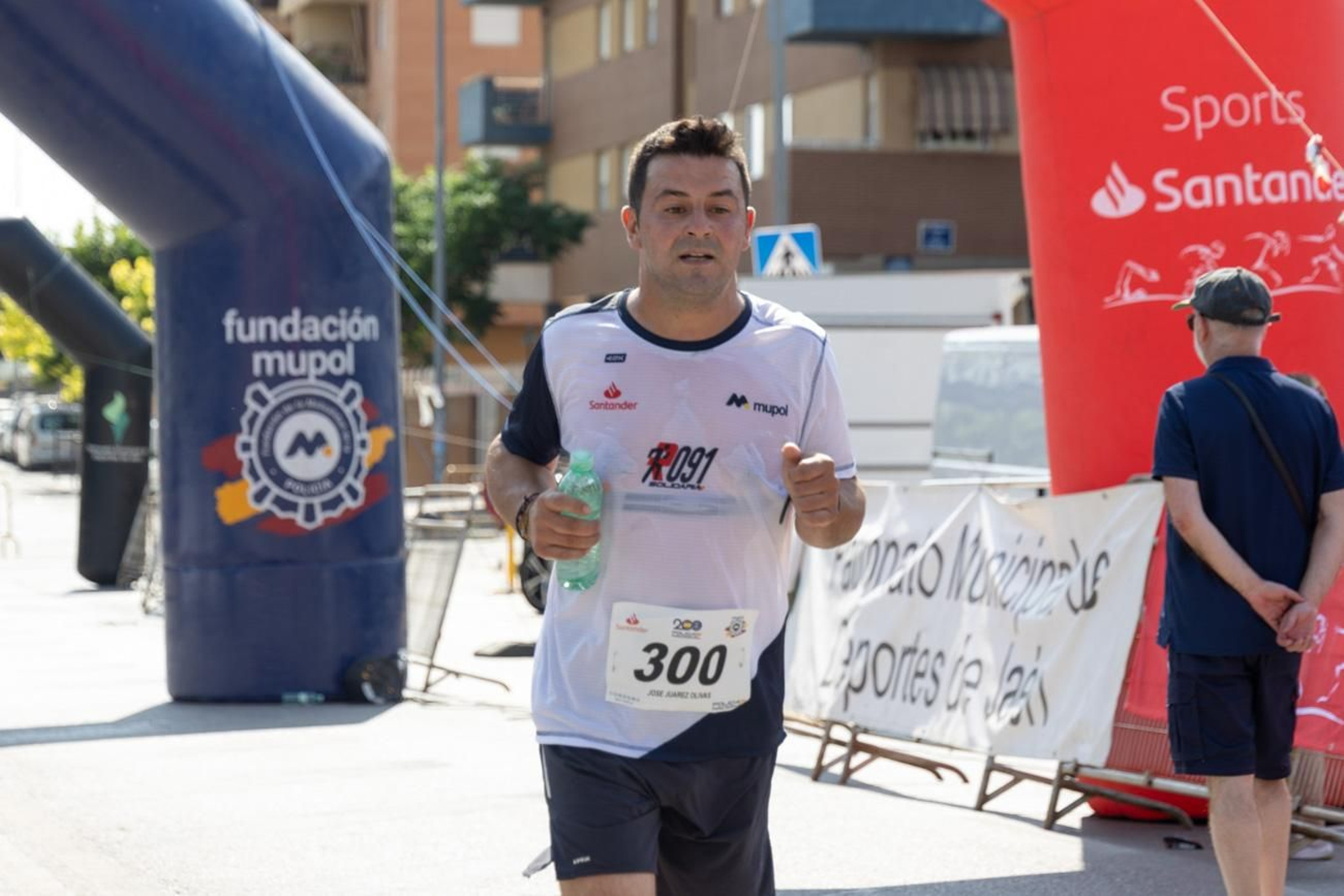 La quinta edición de la Carrera Solidaria Jaén Ruta 091 (I)