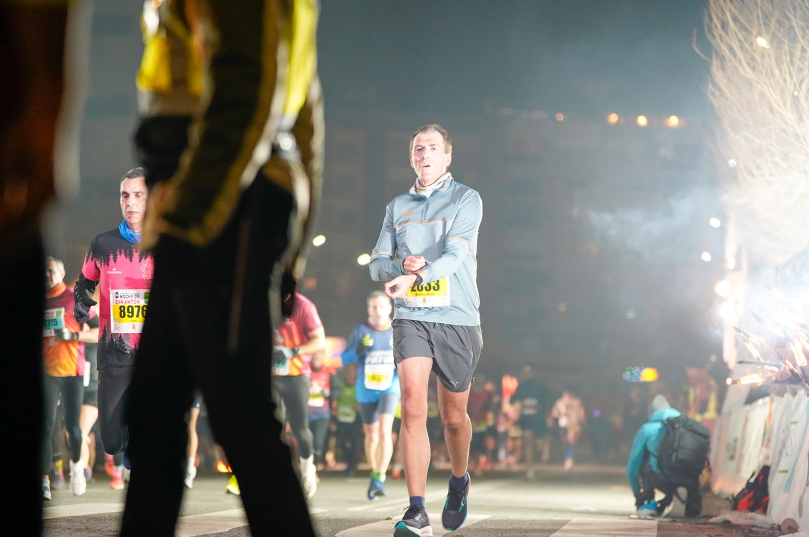 En imágenes: búscate en tu llegada a meta de la Carrera de San Antón 2026 (11)