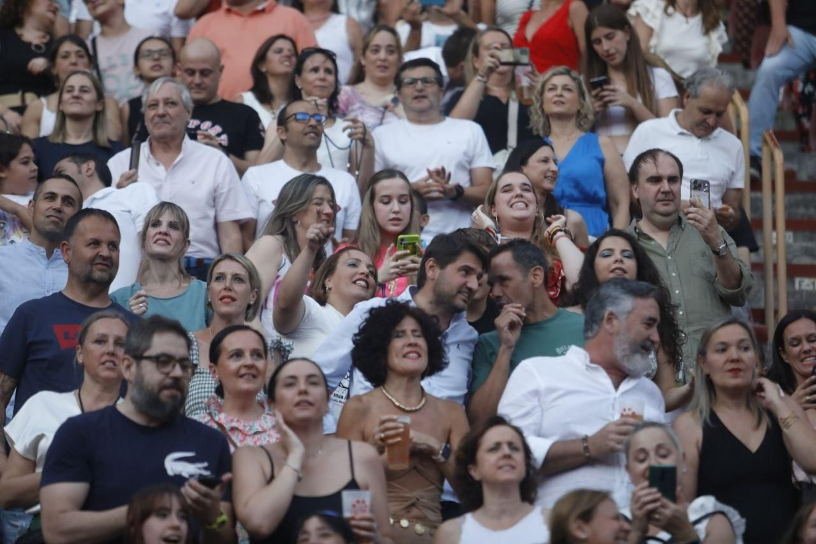 El concierto de Hombres G en Córdoba, en imágenes