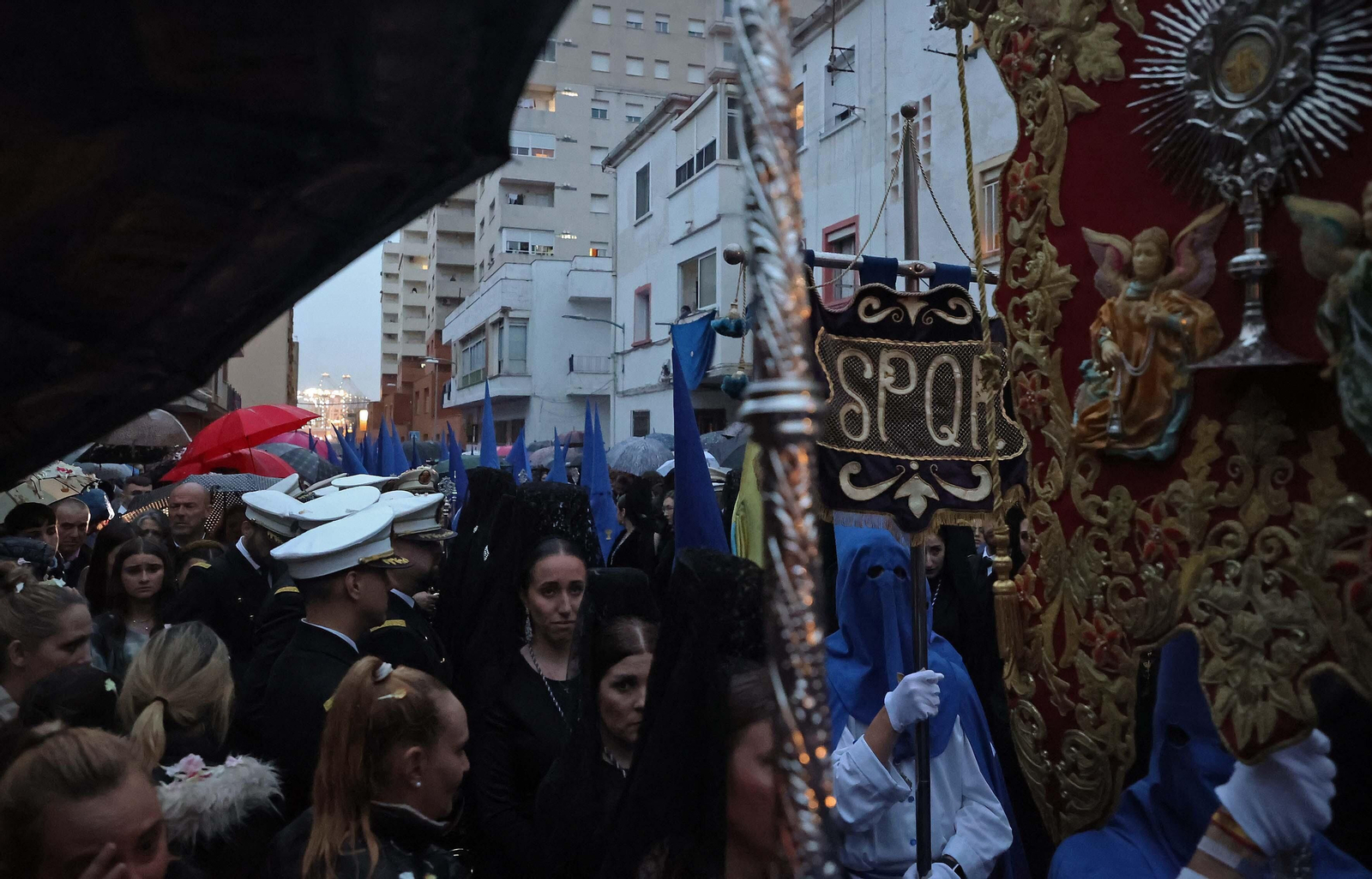Fotos del Domingo de Ramos en Algeciras: La Borriquita y Oración en el Huerto