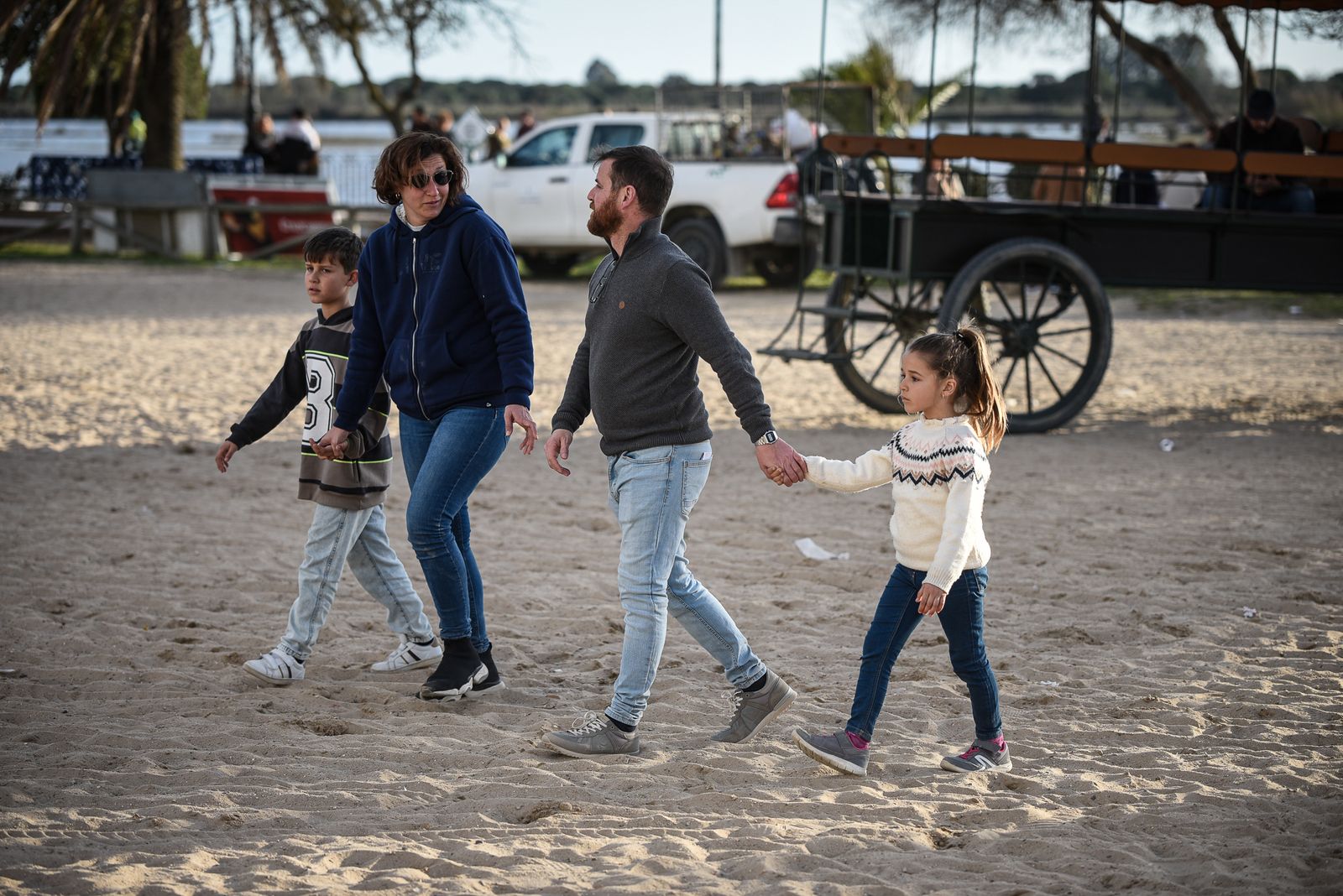 Imágenes del ambiente en la Aldea de El Rocío el domingo 26 de febrero