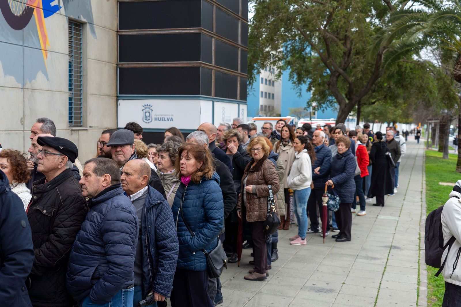 Fotografías del ambiente previo a la Misa funeral por las víctimas del accidente ferroviario