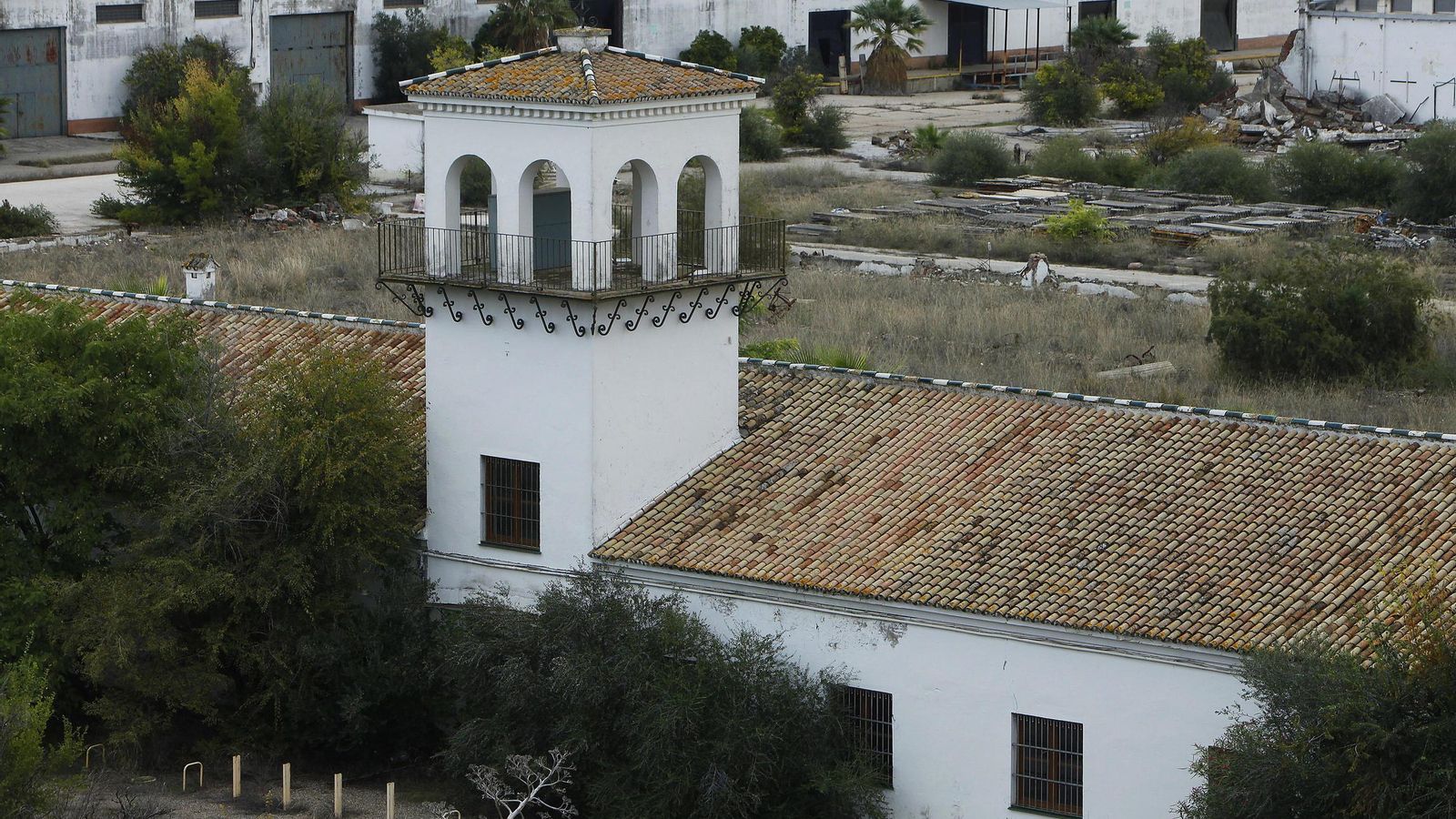 La fábrica Algodonera, patrimonio industrial del barrio.