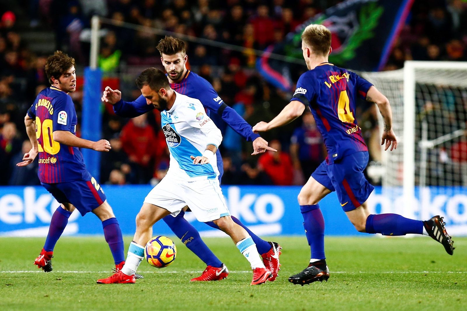 El Barcelona-Deportivo de La Coruña, en imágenes