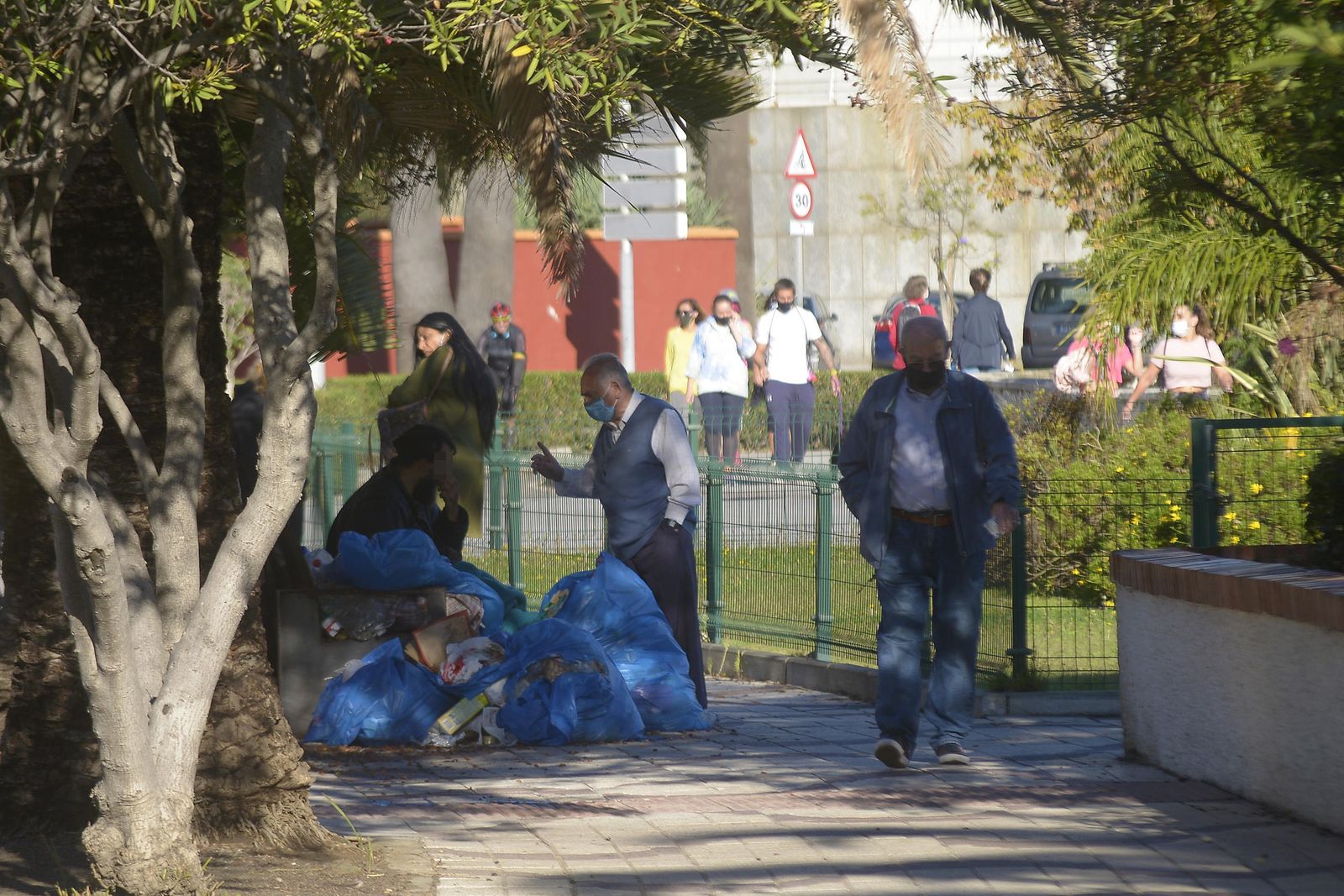 Una persona sin hogar en Algeciras