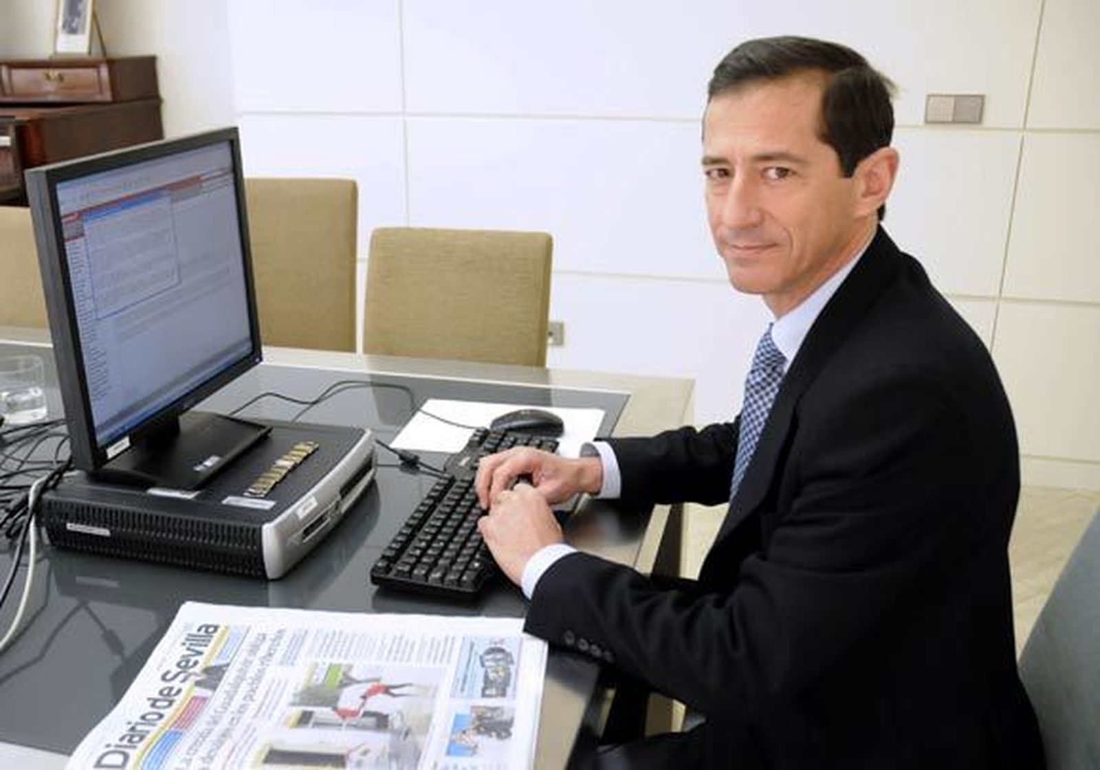 Enrique Esquivias: "No podemos seguir estirando la Semana Santa"