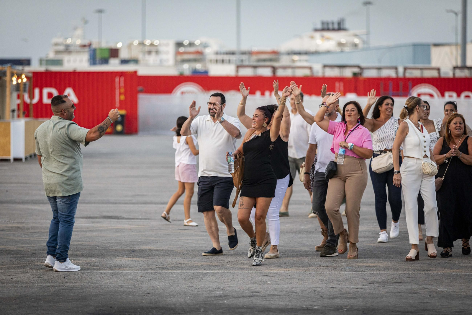 Búscate en las imágenes del concierto de Camela en Música del Mar en Cádiz