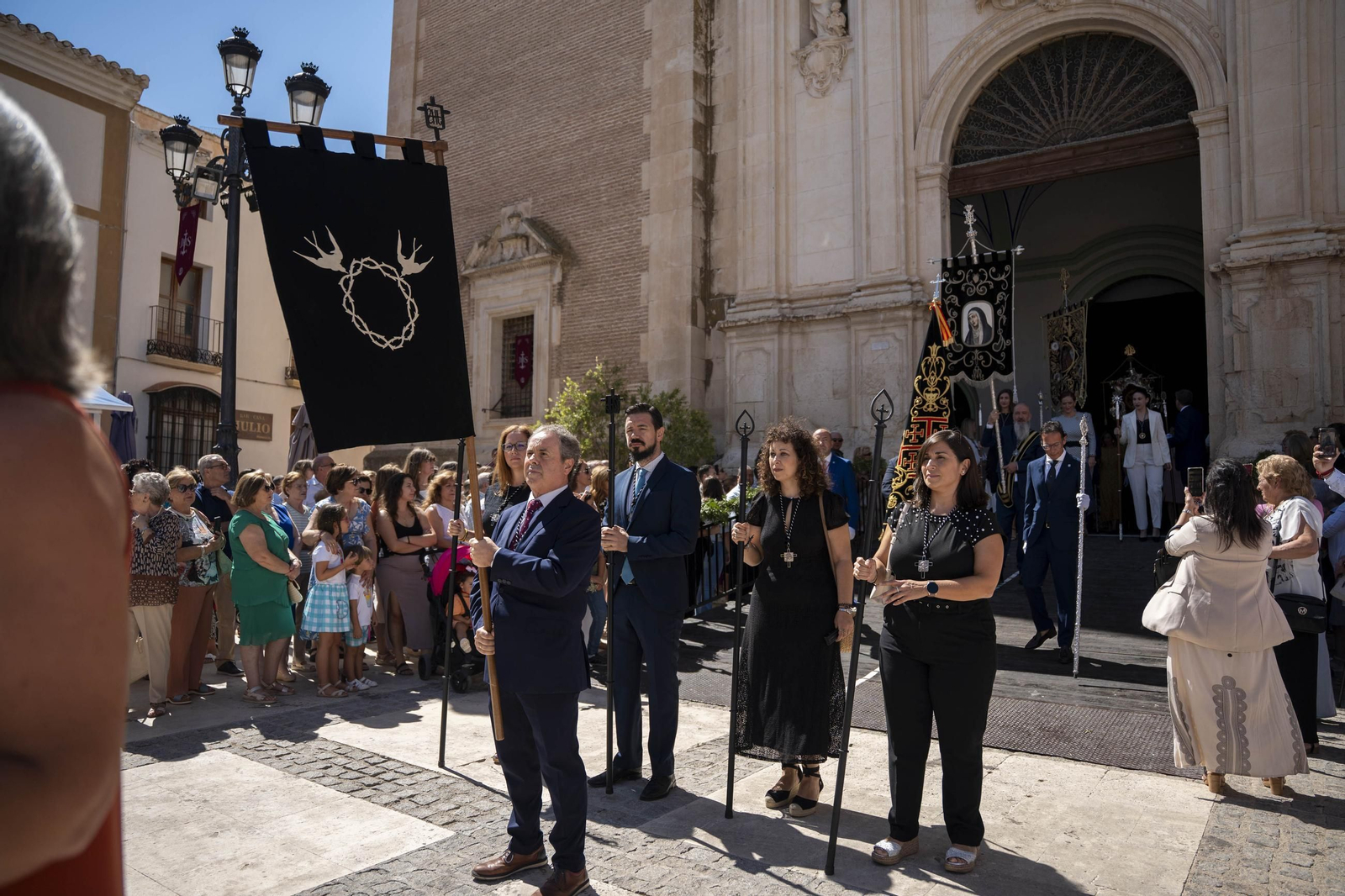 Eucaristía y procesión de Exaltación de la Cruz en la localidad de Vélez-Rubio