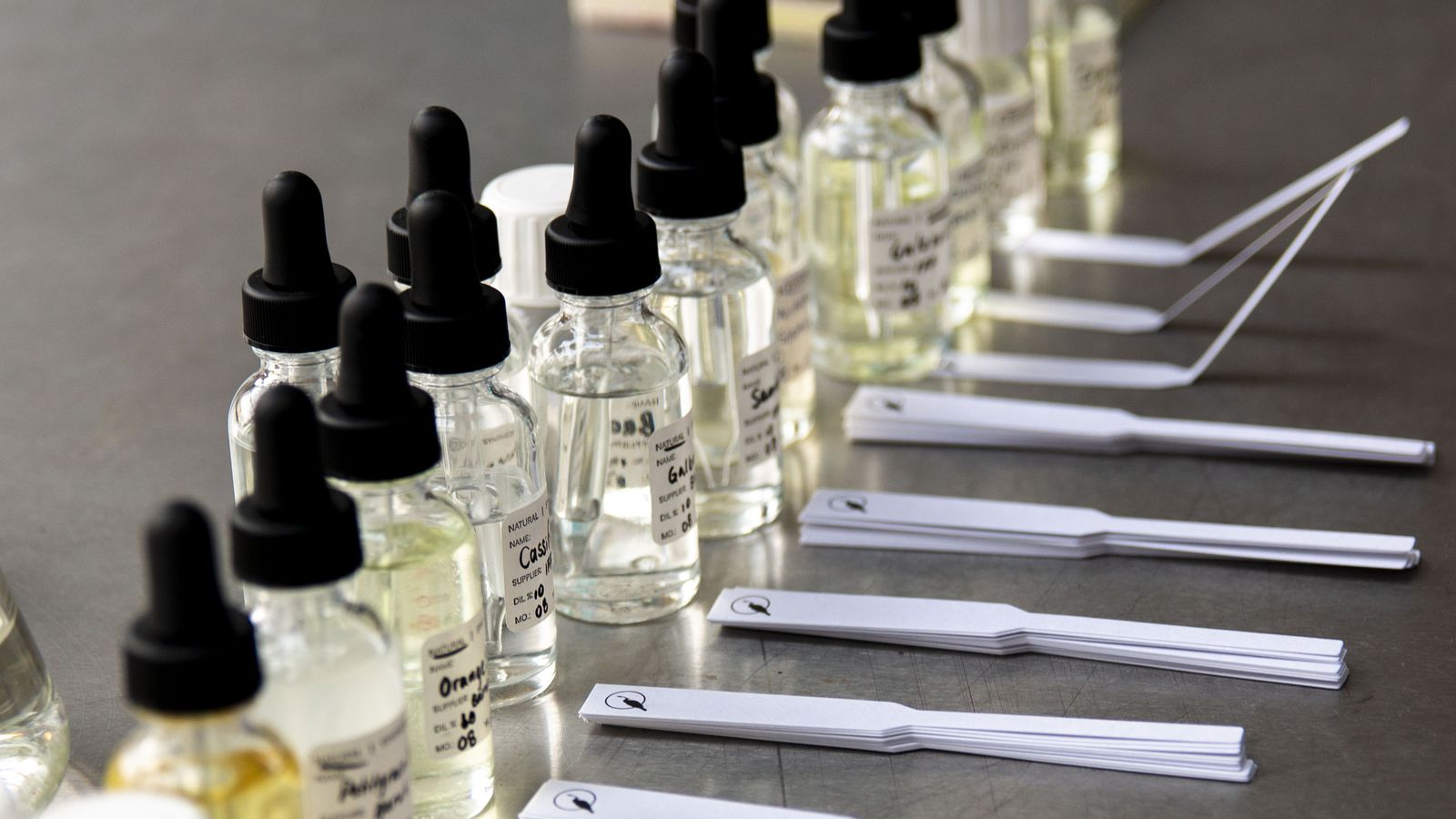 El método mide los compuestos comunes en los distintos perfumes