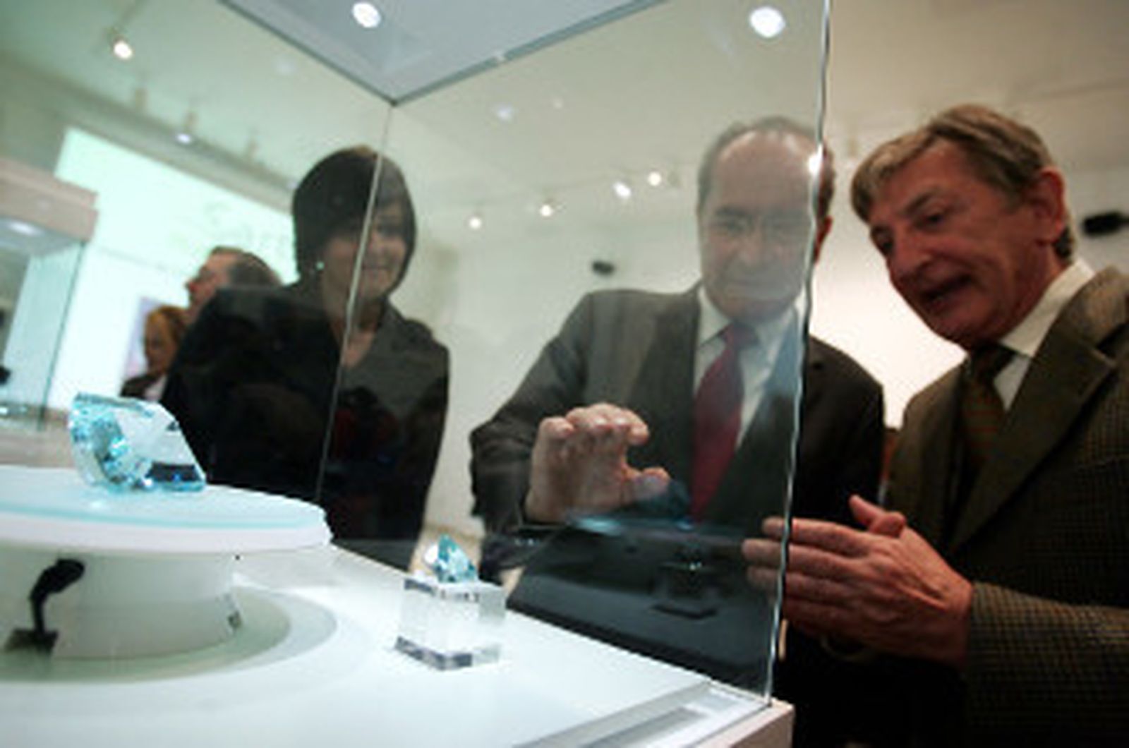 La oposición espera que la comisión de Art Natura vaya "hasta el fondo" y PP dice que "no hay nada que ocultar"