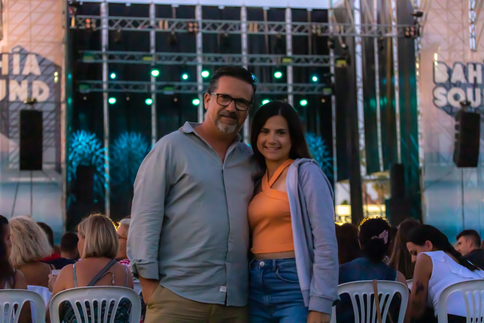 Búscate en el espectáculo del Comandante Lara en el Bahía Sound en San Fernando