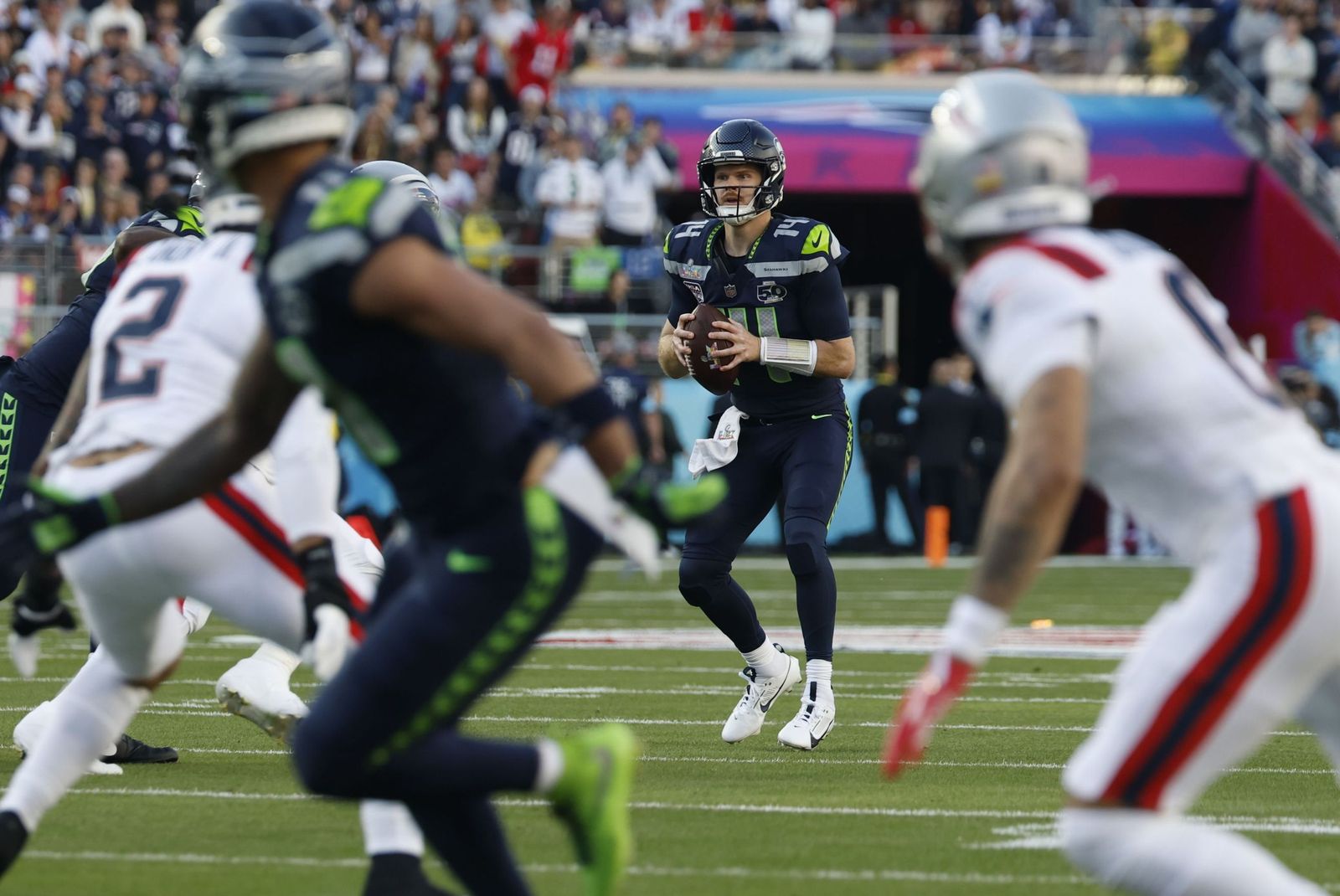 Las mejores fotos de la Super Bowl con la actuación de Bad Bunny
