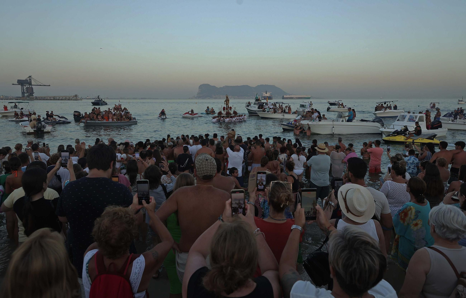 Fotos de la procesión de la virgen del Carmen en Palmones