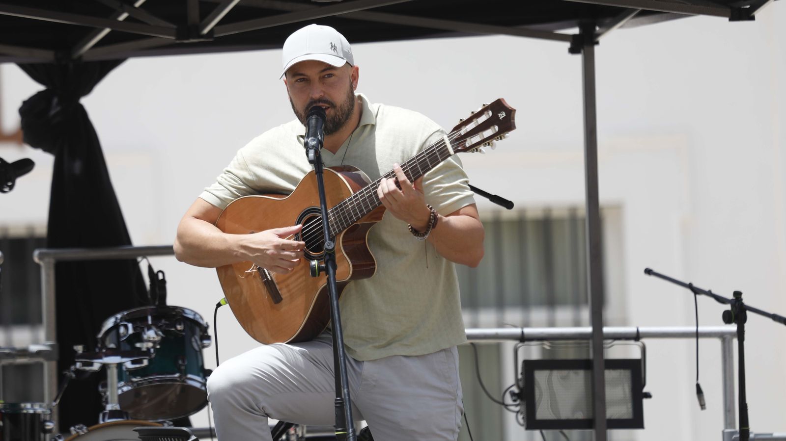 Fotos del festival de foodtrucks y conciertos por el 318 aniversario de San Roque