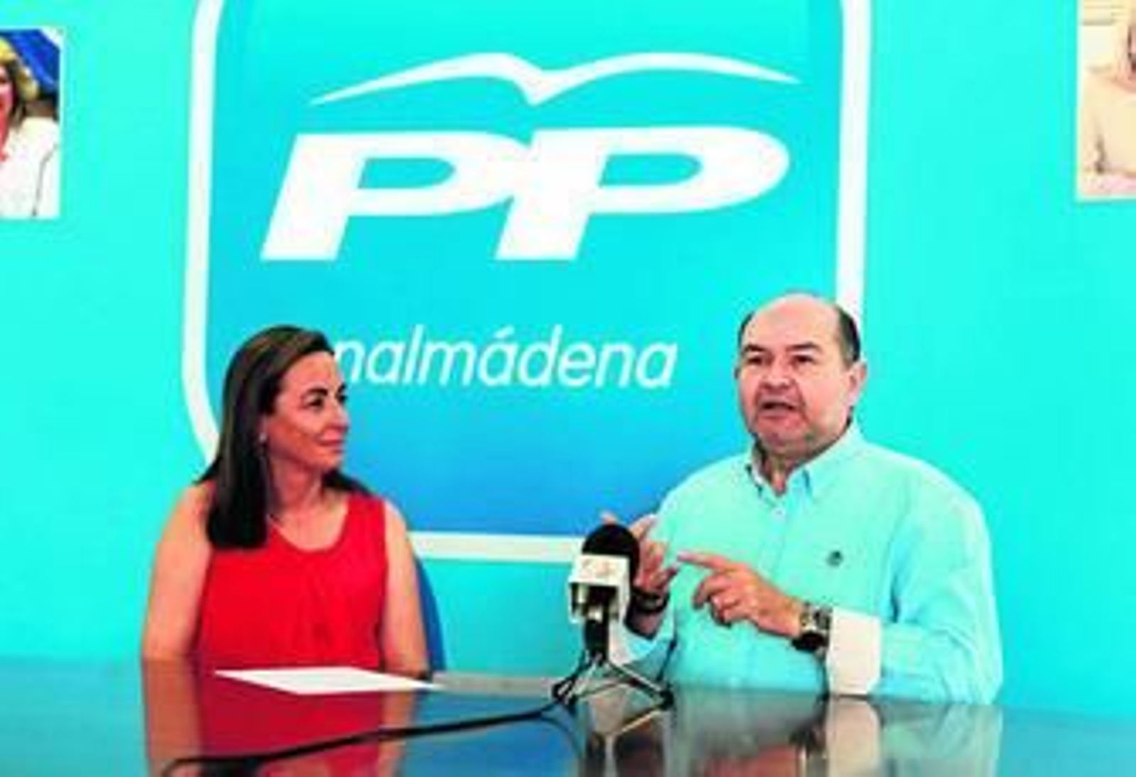 El parlamentario andaluz del PP Antonio Garrido y la concejala de Sanidad y Medio Ambiente de Benalmádena.