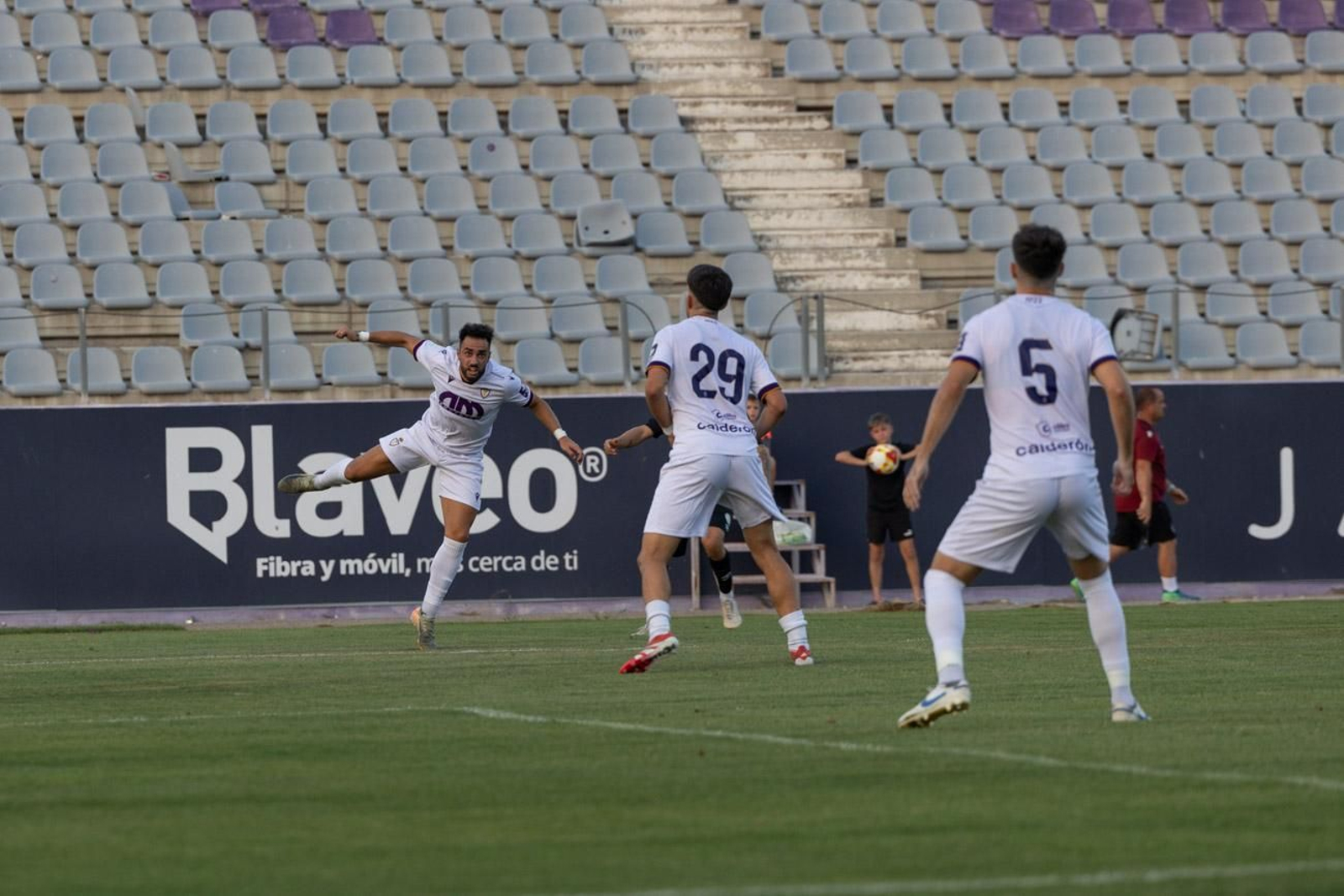 El amistoso Real Jaén - Juventud de Torremolinos