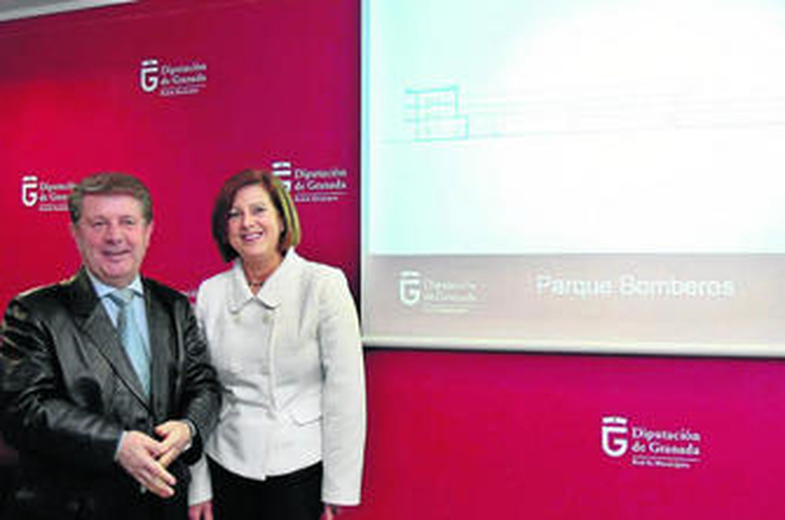 Antonio Martínez Caler y María José Sánchez, en la rueda de prensa que dieron ayer.