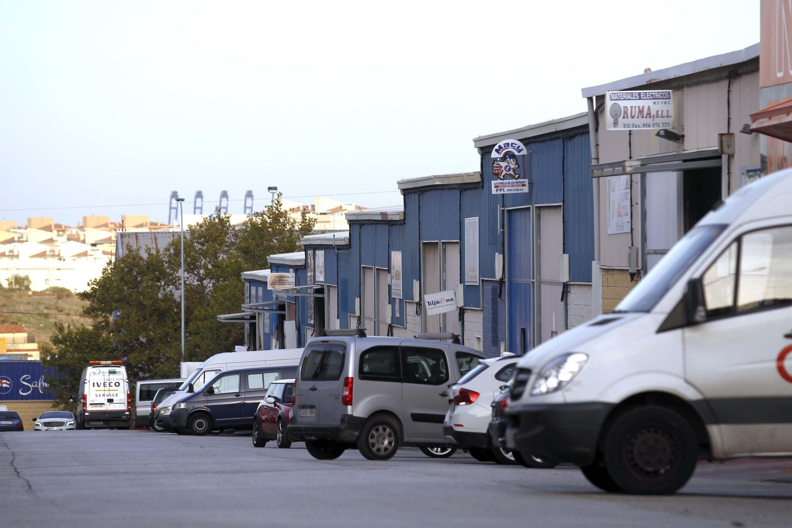 Negocios y empresas en el polígono Cortijo Real. Negocios y empresas en el polígono Cortijo Real.