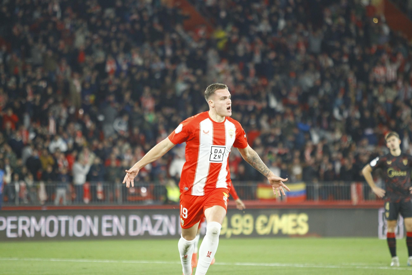 La U.D. Almería destroza al Sevilla C.F. en la Copa del Rey