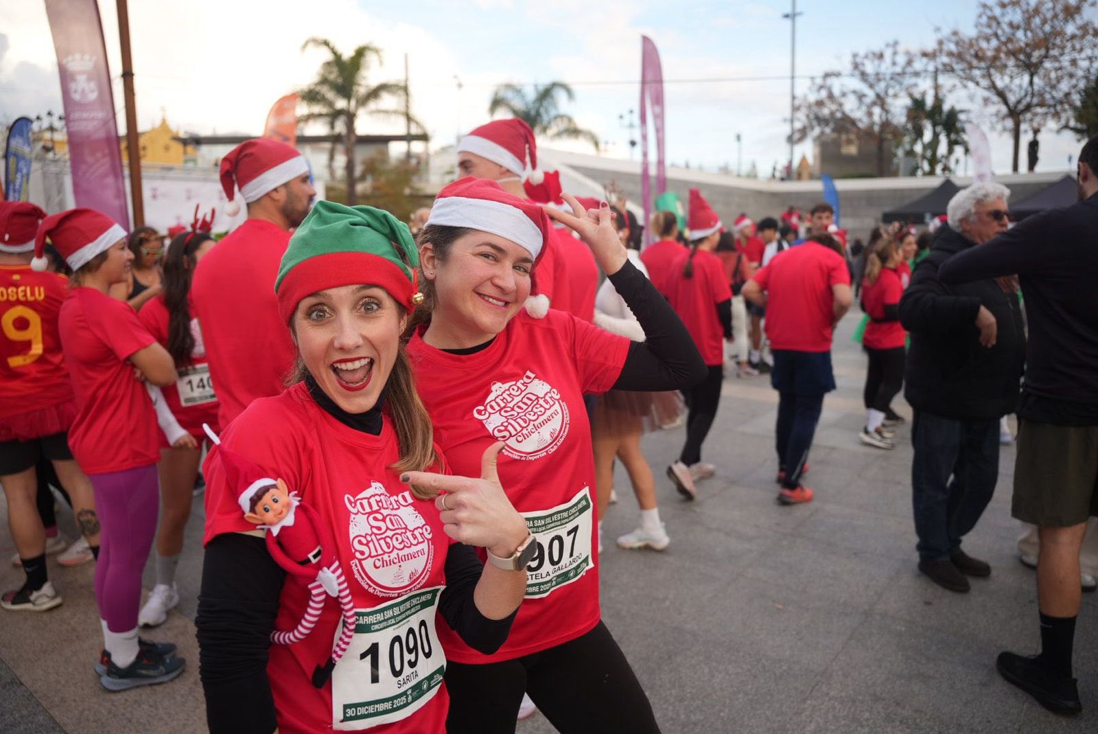 Imágenes de la XII Carrera San Silvestre Chiclanera