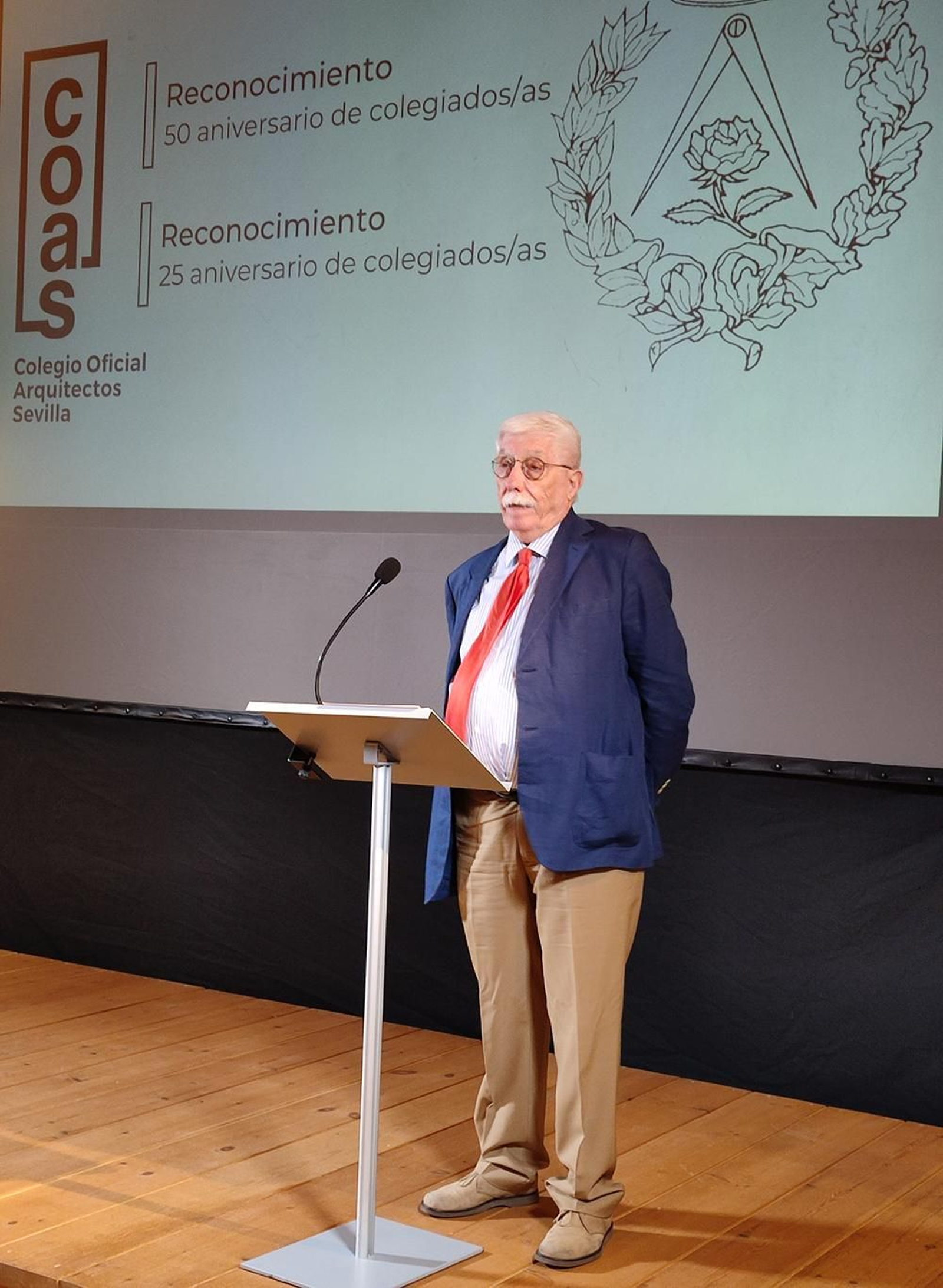 Eduardo Martínez Zúñiga durante su discurso.