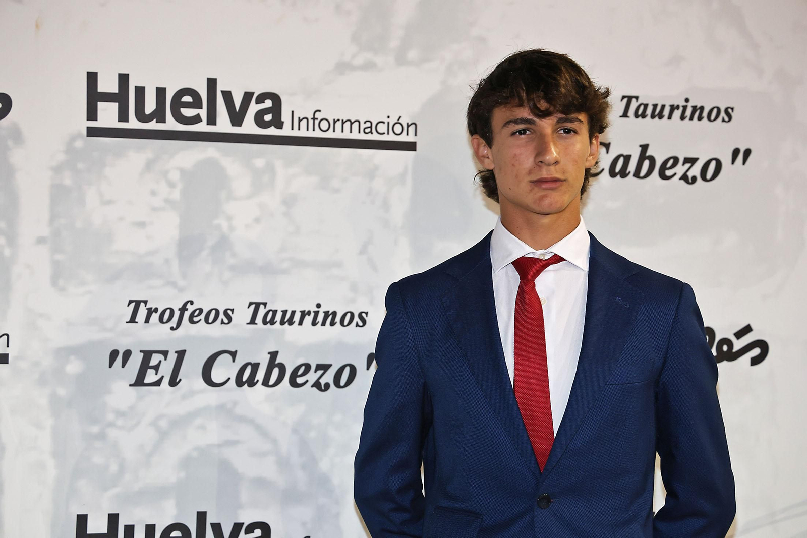 Imágenes del ambiente en la entrega de la XXXII edición de los premios taurinos "El Cabezo"