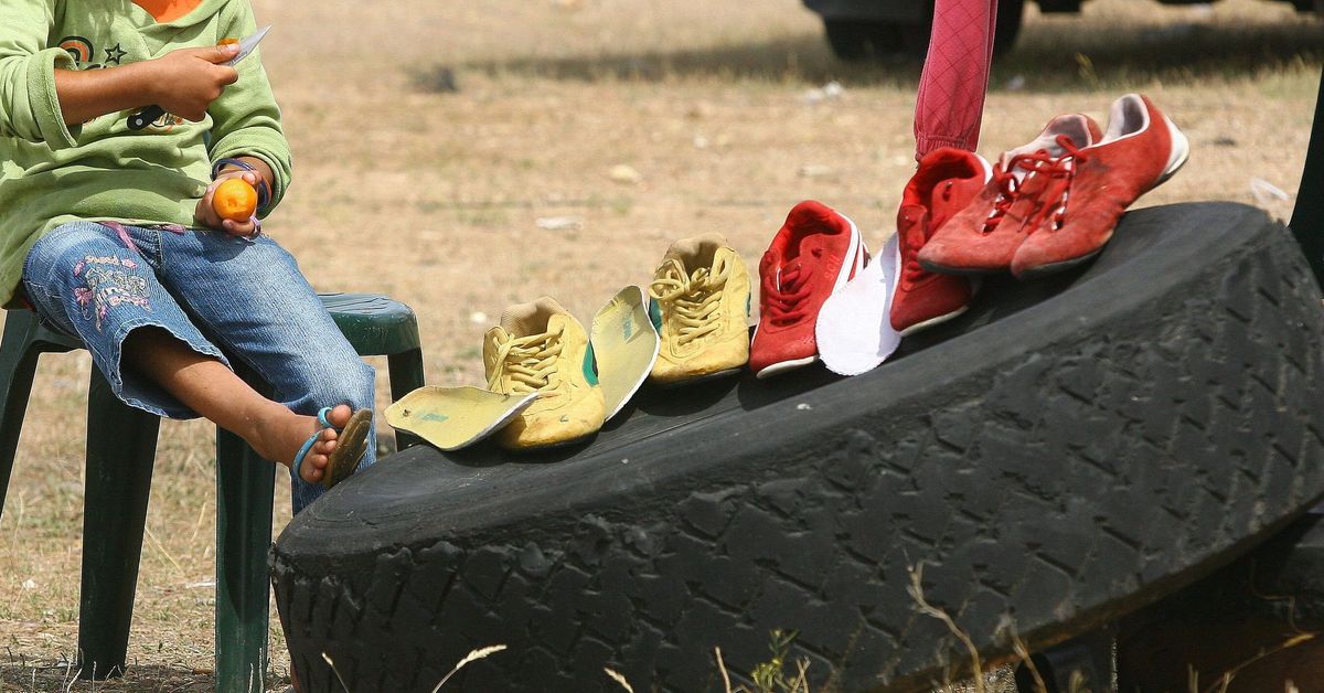 El Gobierno aprobará una prestación universal por crianza para erradicar la pobreza infantil