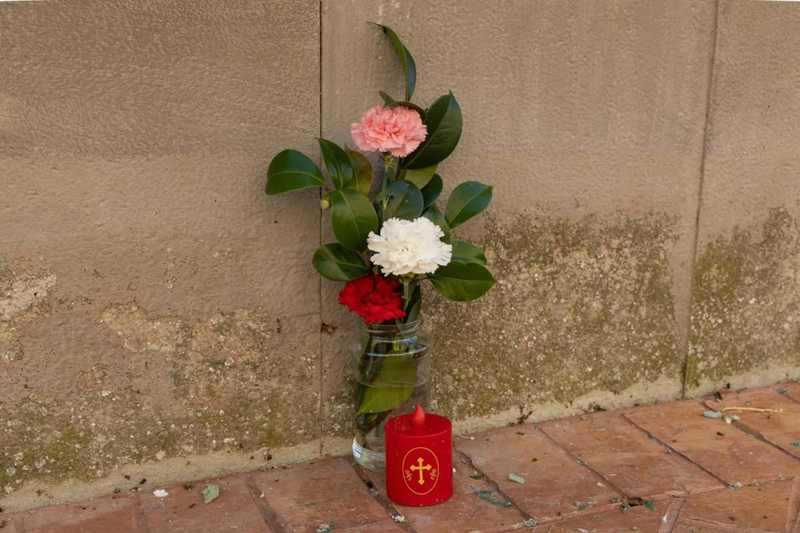 Día de Los Santos en el cementerio de San Fernando y San Eufrasio de Jaén, en imágenes