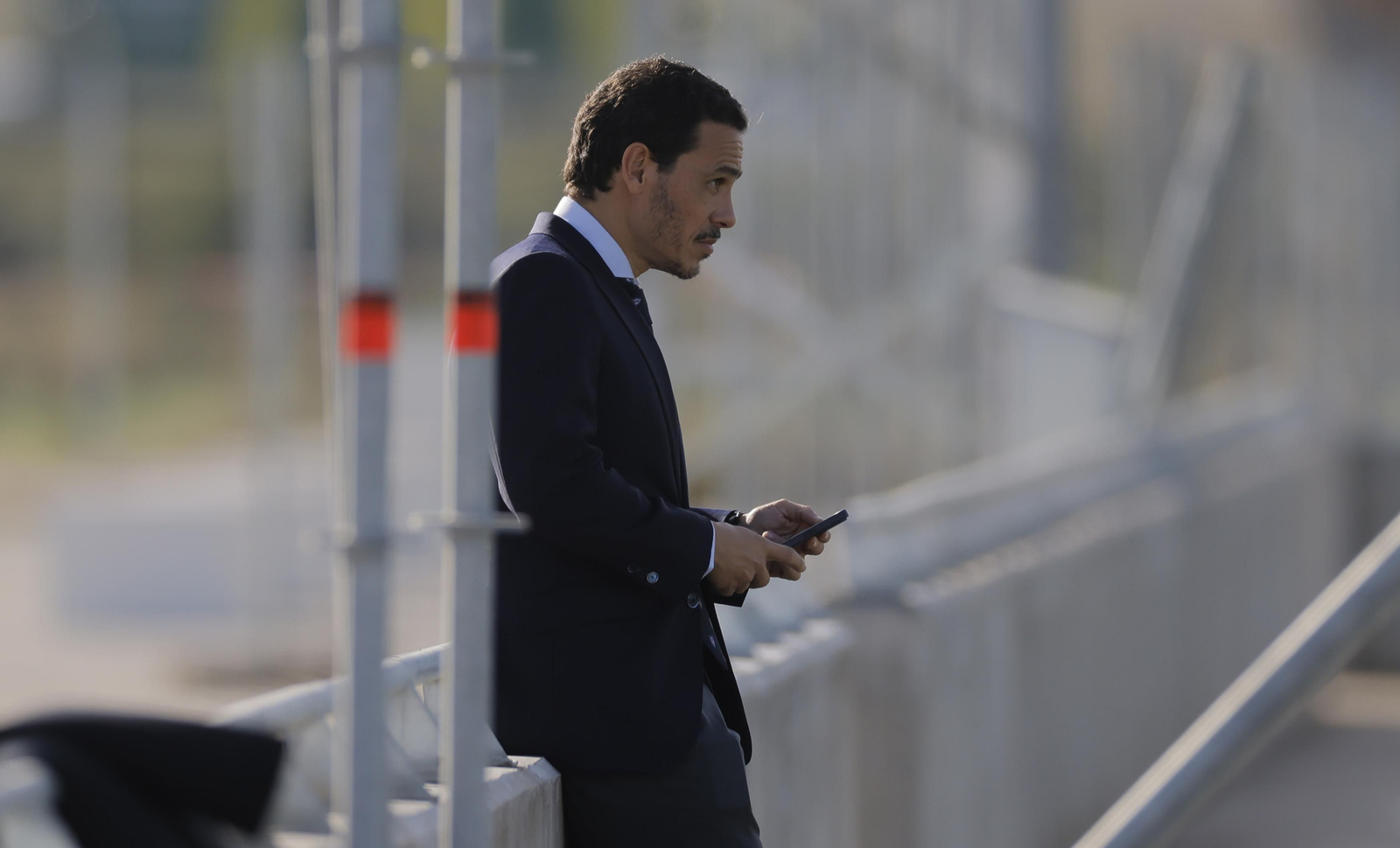 José María del Nido Carrasco, en teoría próximo presidente del Sevilla, en el último entrenamiento.