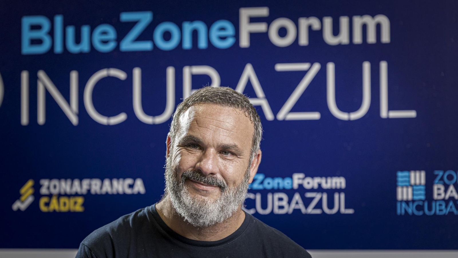 Ánhghel León, en el Blue Zone Forum.