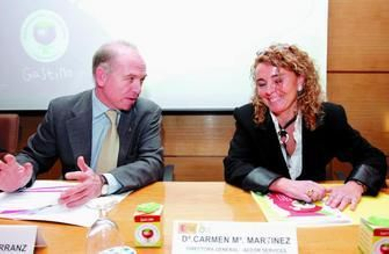 Responsables del proyecto 'Gustino' durante su presentación ayer en Madrid.