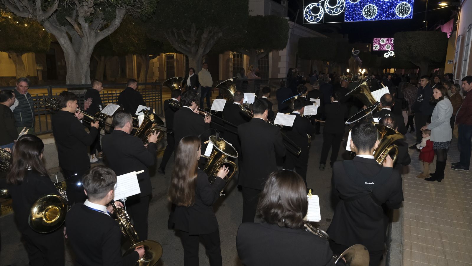 Imágenes de la Procesión de San José Obrero en las Fiestas de Benahadux
