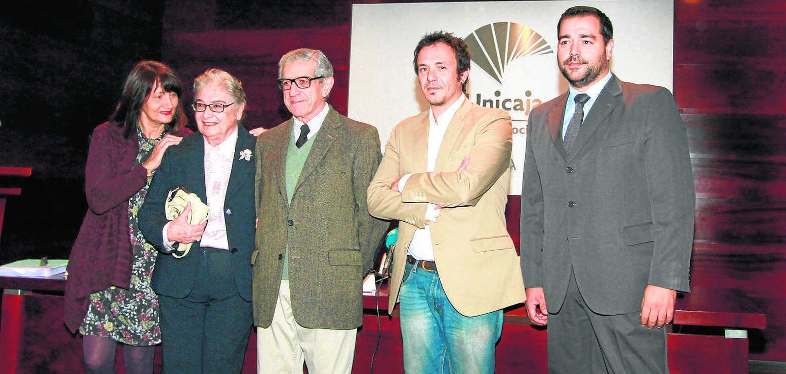 De izquierda a derecha, Valeria Ciompi, Nadia Consolani, Braulio Medel, José María González y Salvador Puerto en el Centro Unicaja de Cultura.