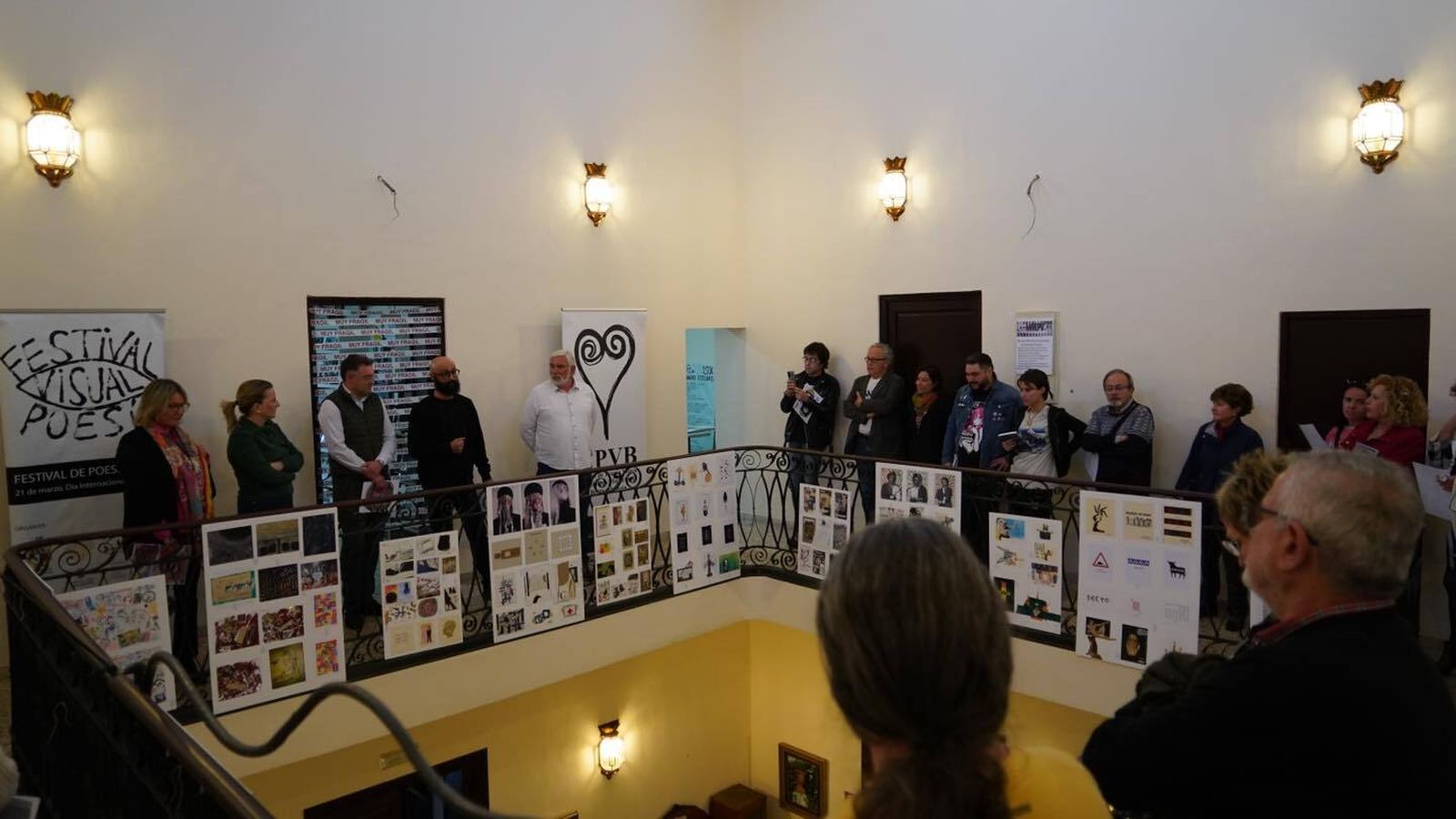 Momento del acto inaugural del nuevo Centro de Poesía Visual