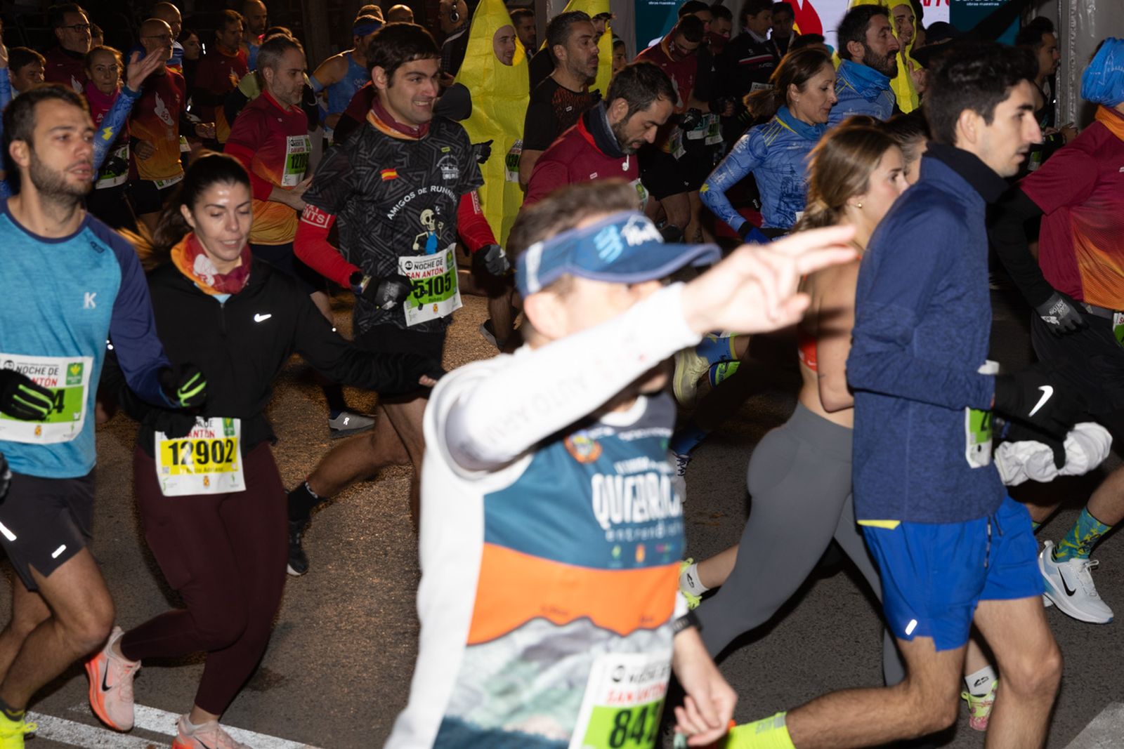 Encuéntrate en la salida de la Carrera de San Antón 2026 (1), en imágenes